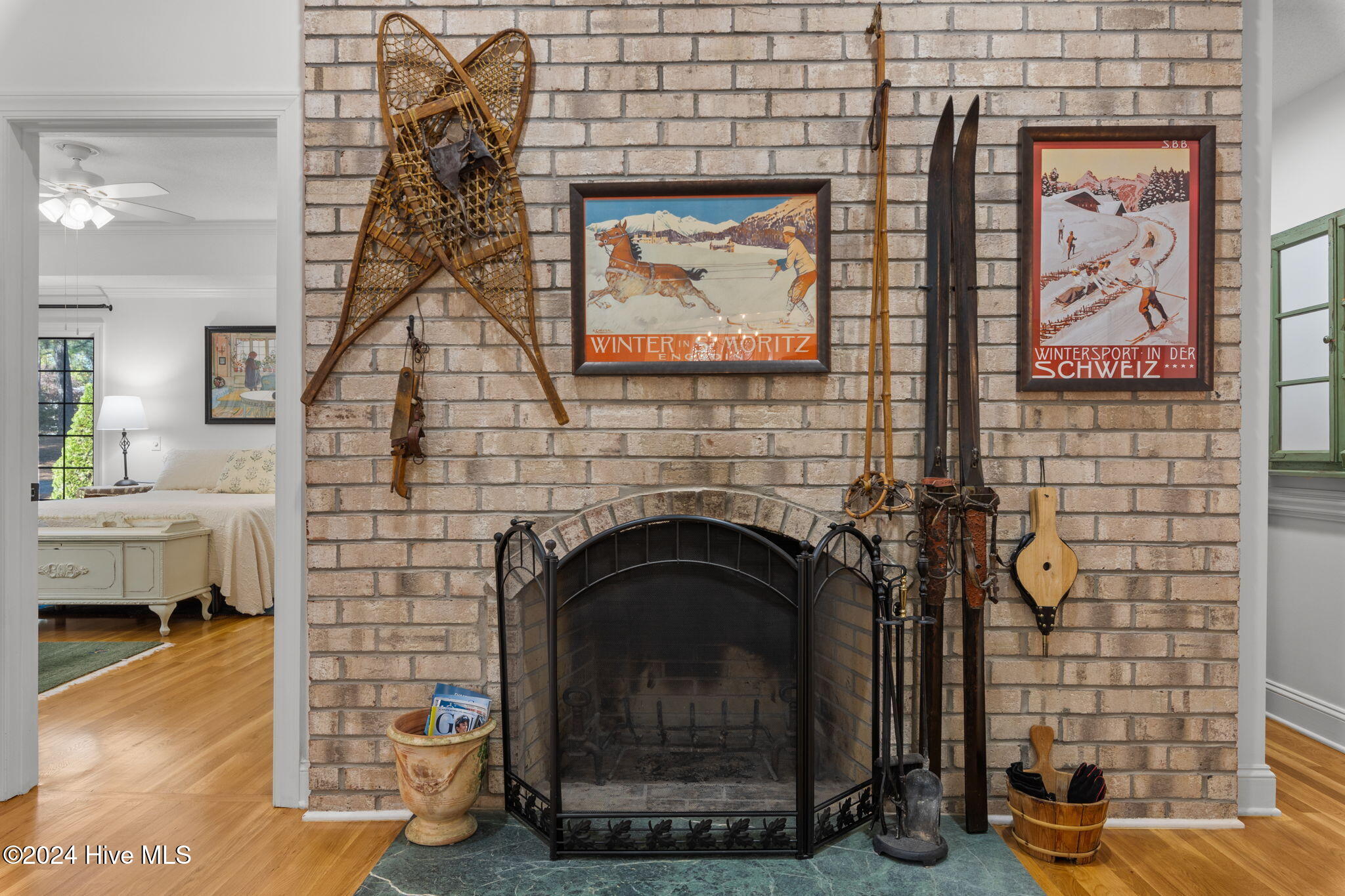 10 Turtle Point Road