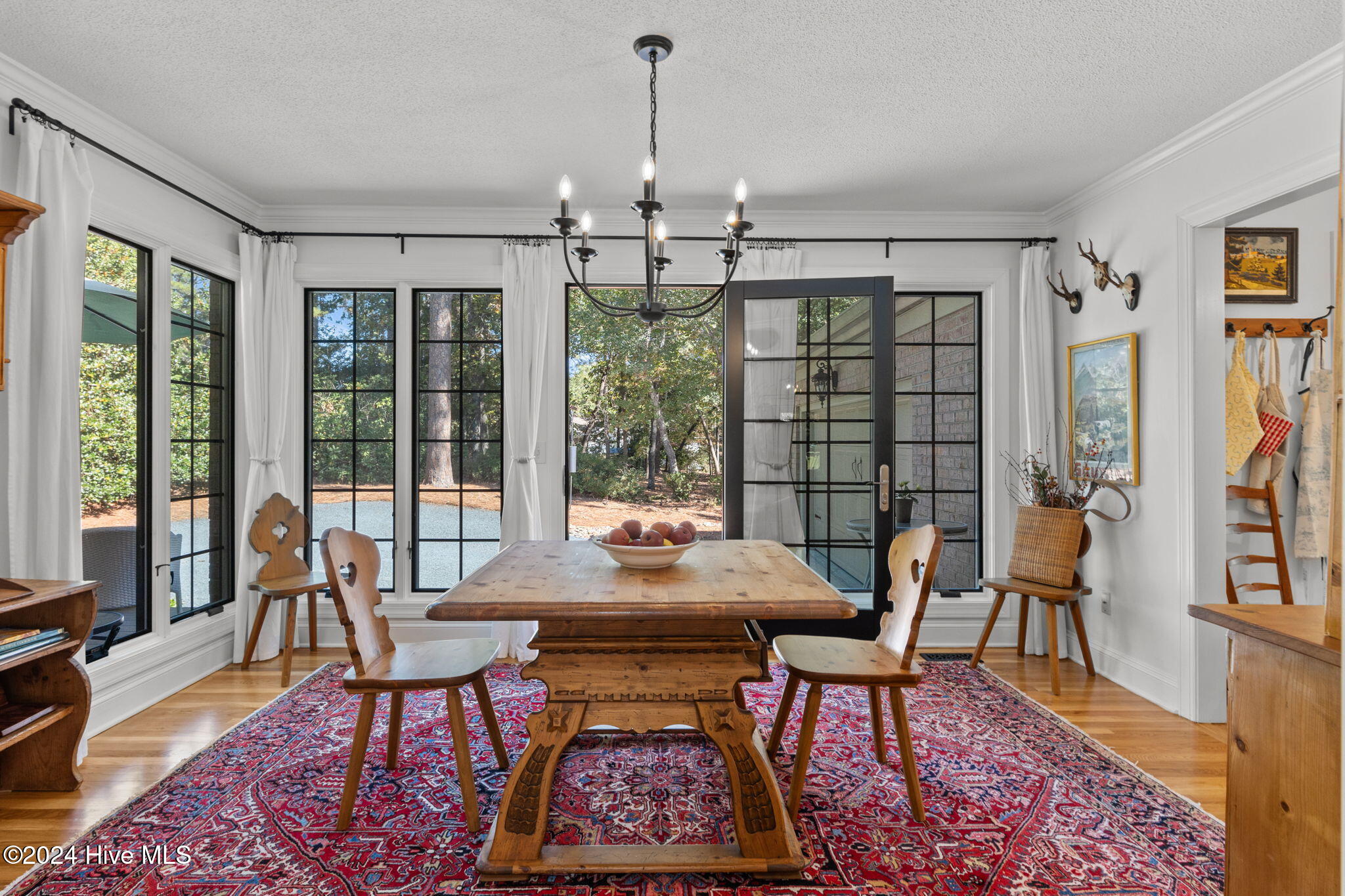 10 Turtle Point Road