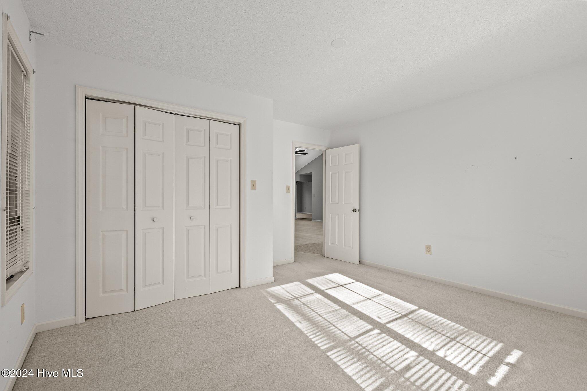 560 S Bethesda Road