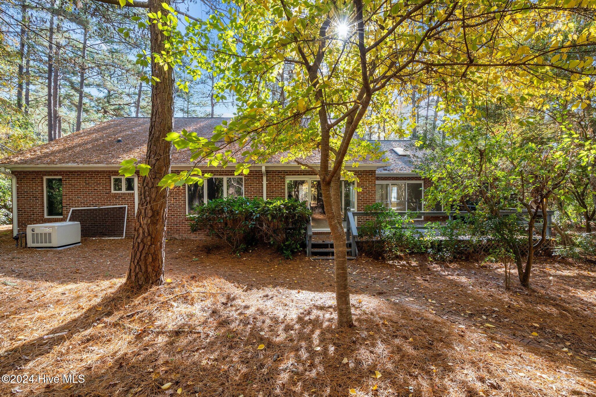 560 S Bethesda Road