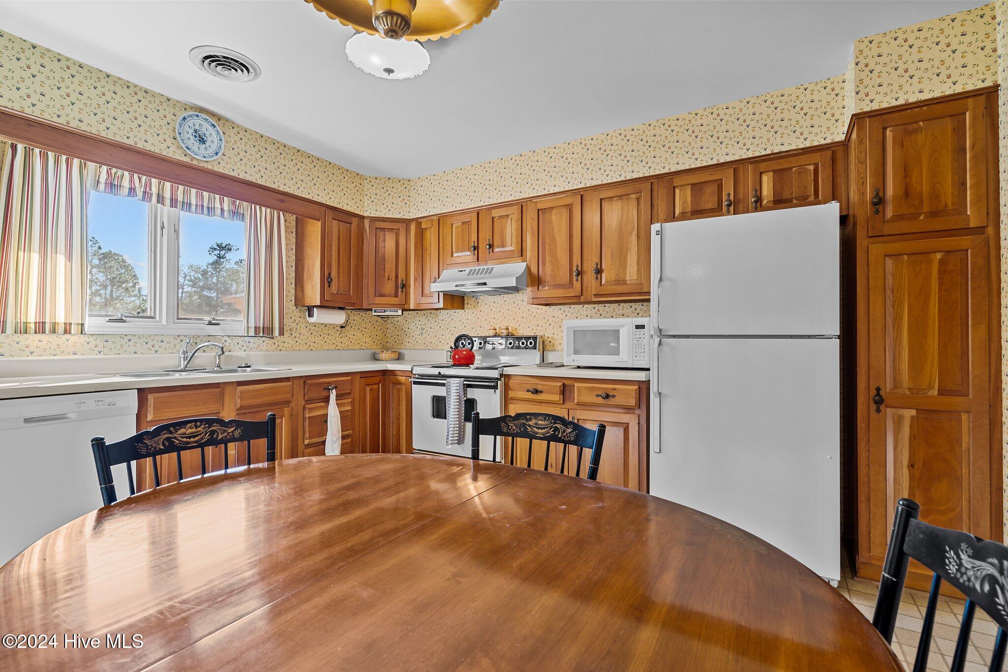 154 Knollwood Drive