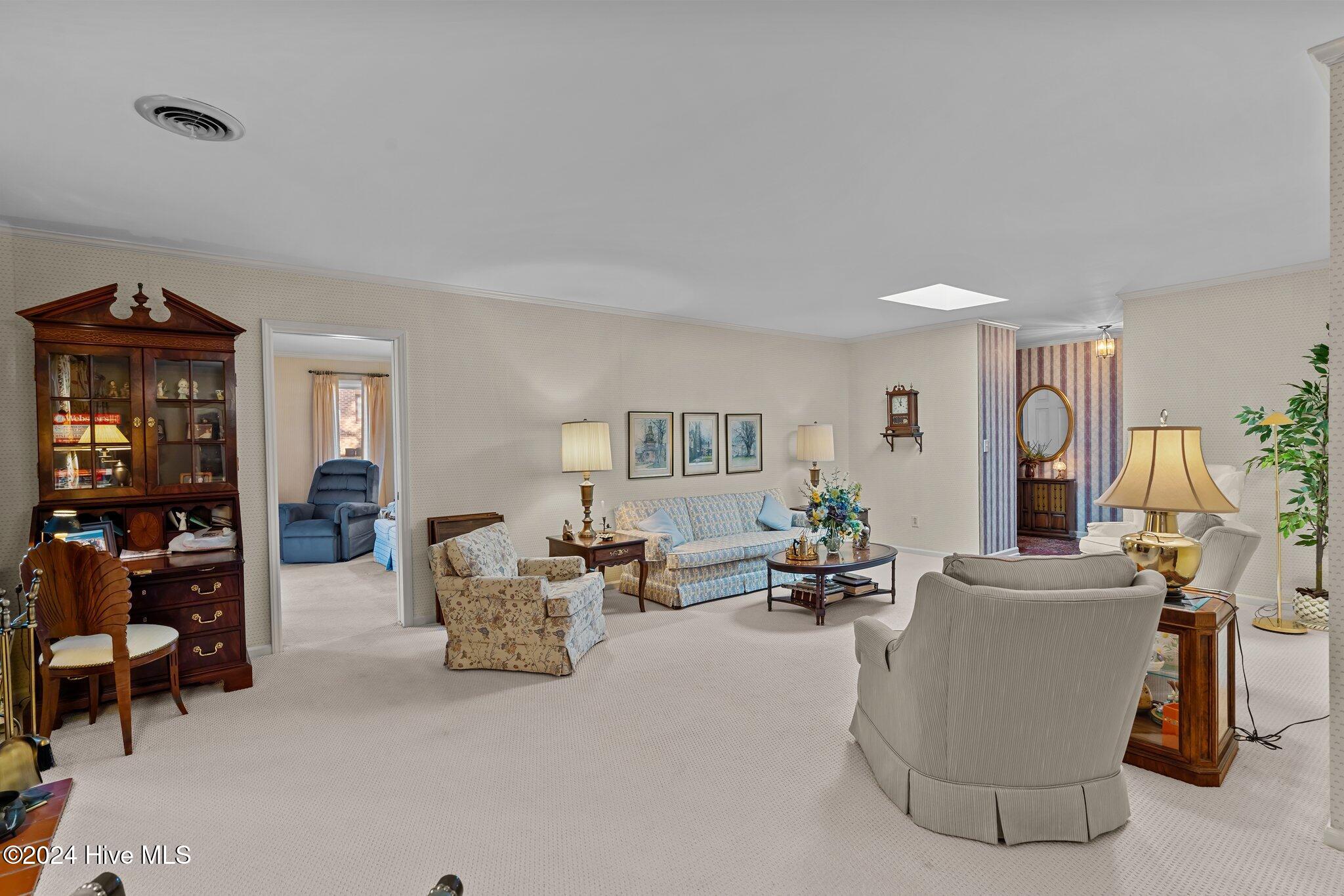 154 Knollwood Drive
