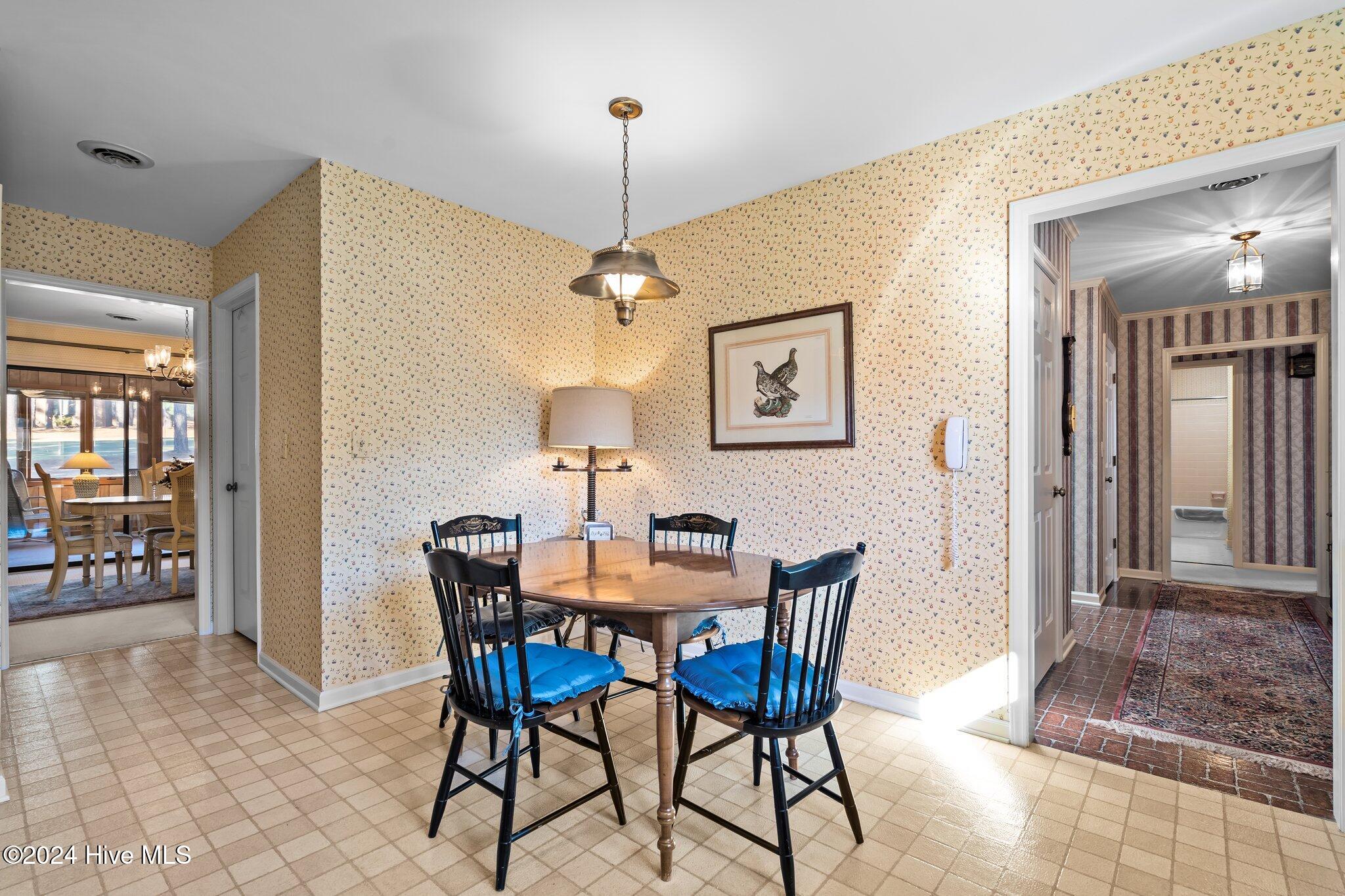 154 Knollwood Drive