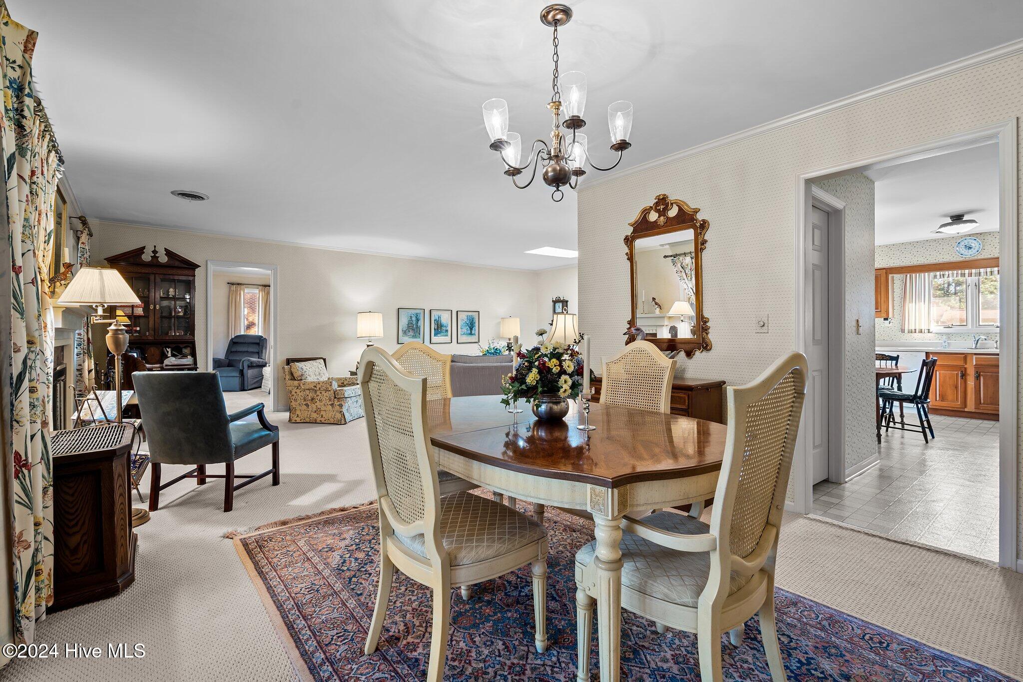 154 Knollwood Drive