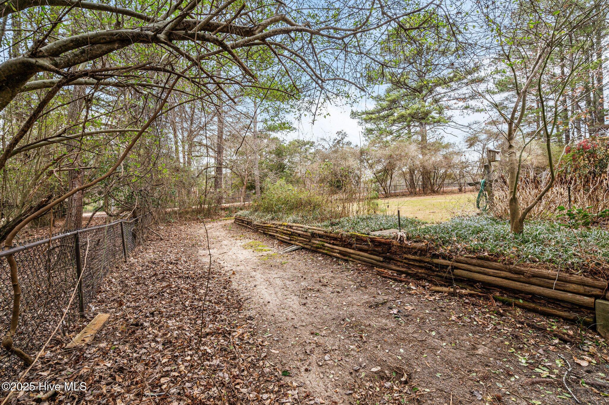 4094 Niagara Carthage Road