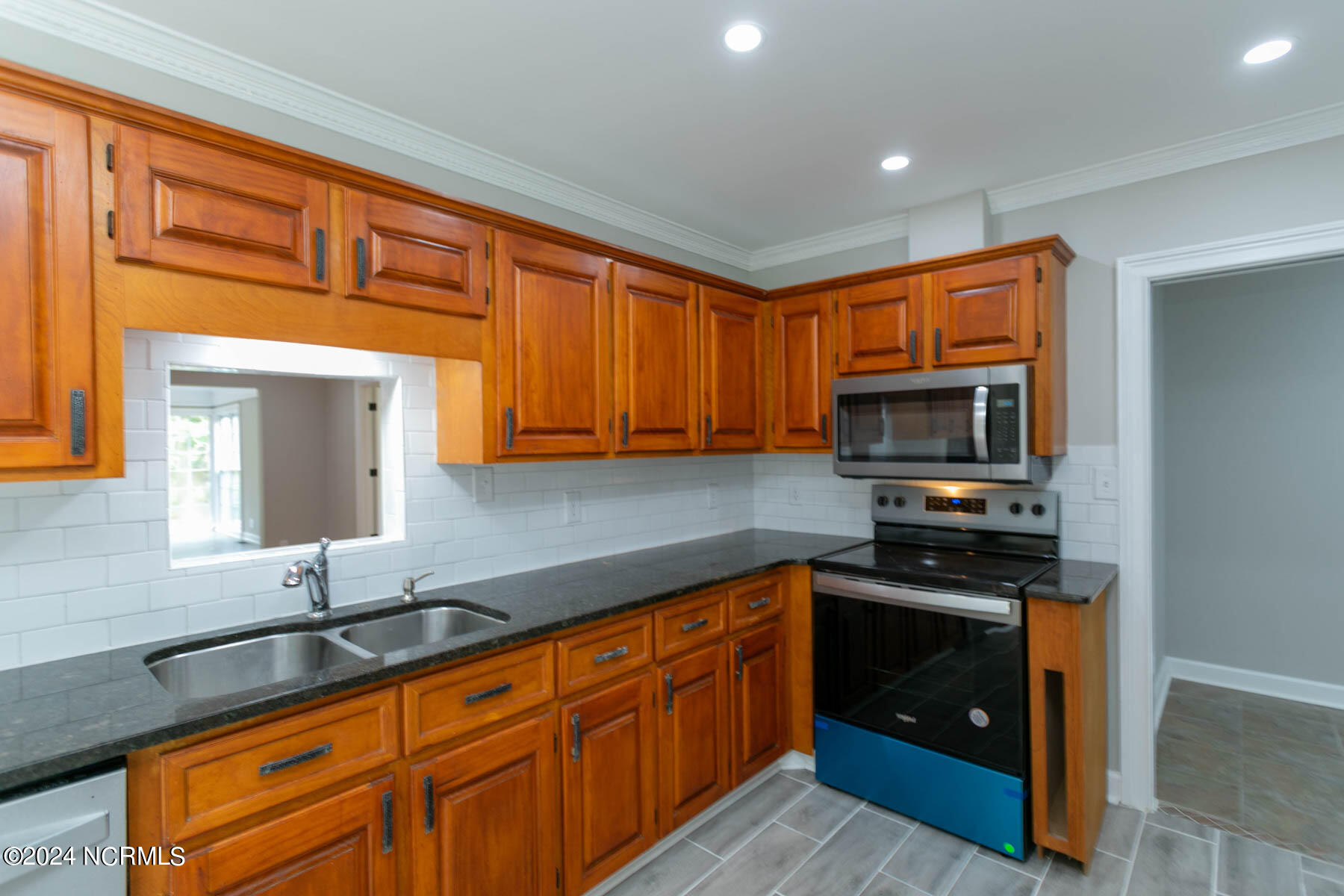 144 Cardinal Lane