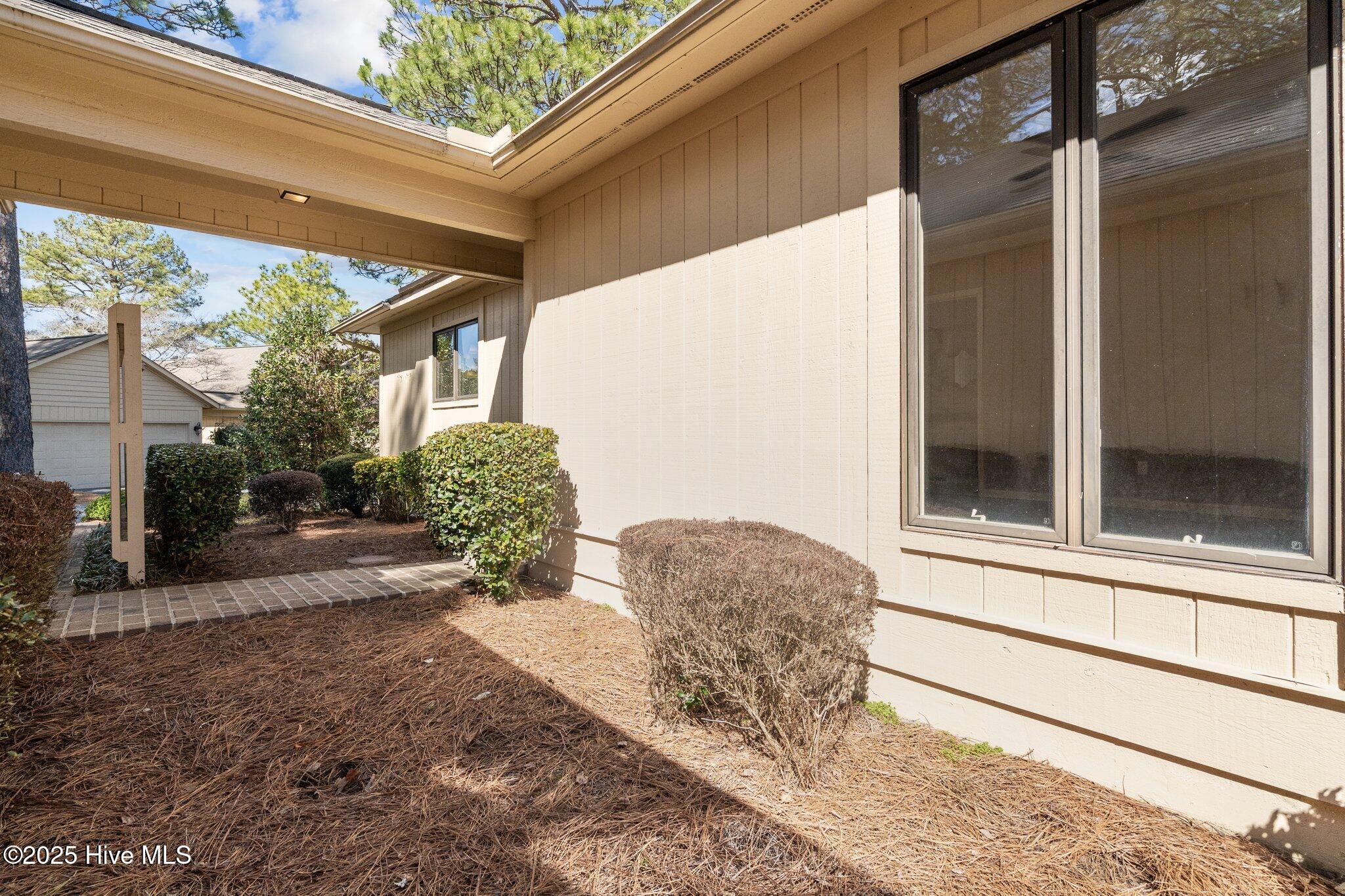 80 Lake Point Drive