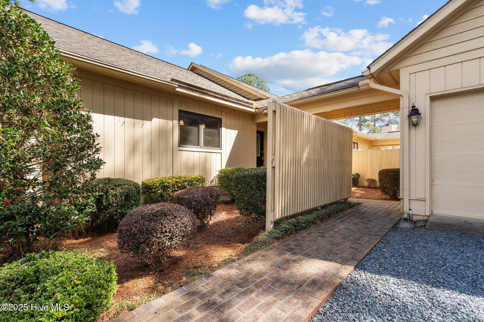 80 Lake Point Drive