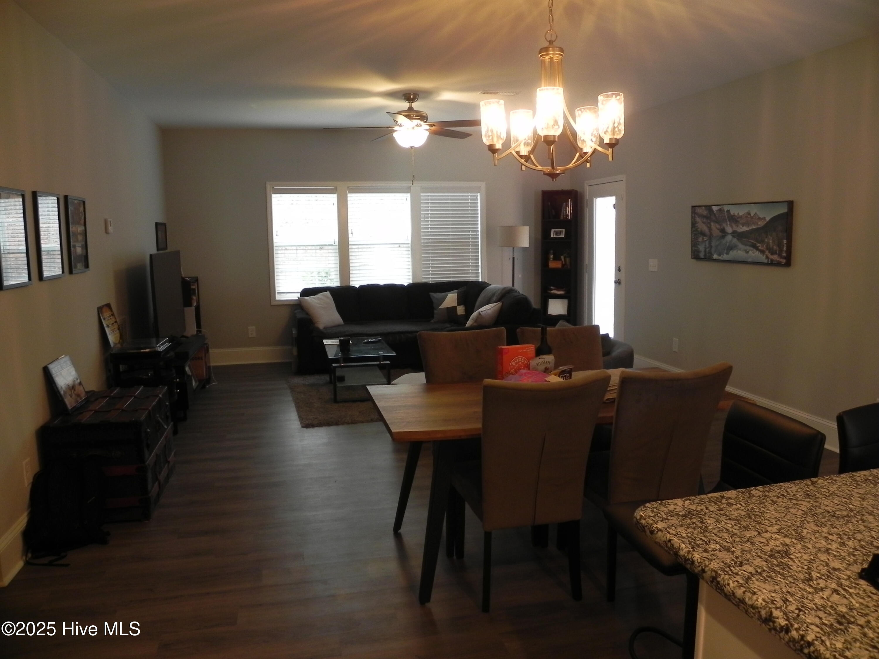 810 Lighthorse Circle