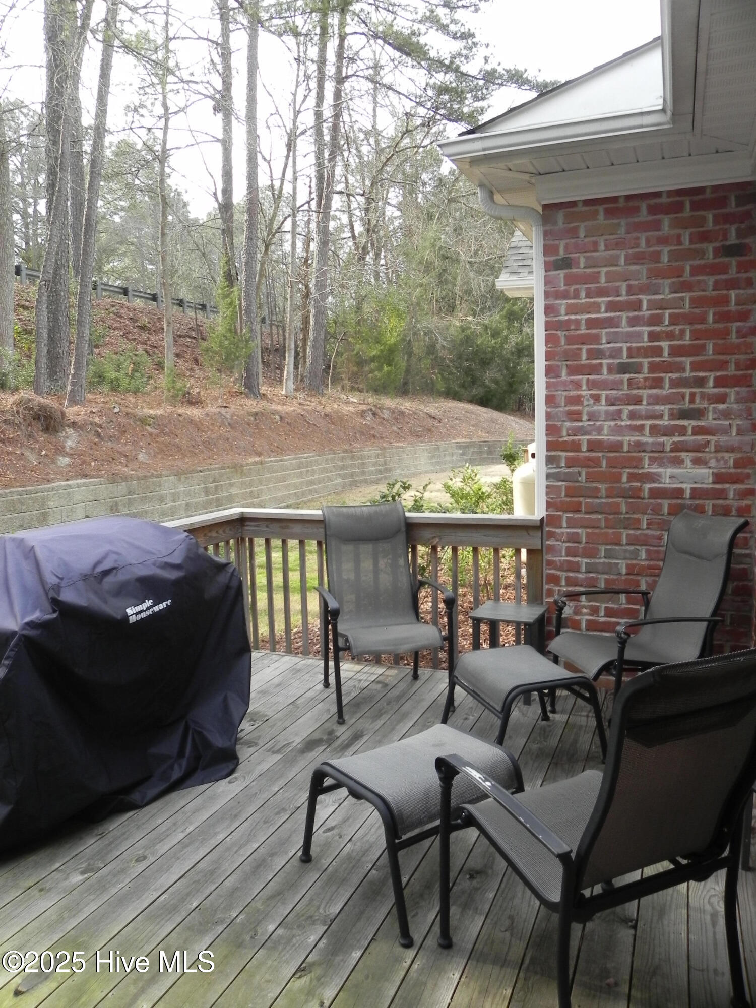 810 Lighthorse Circle