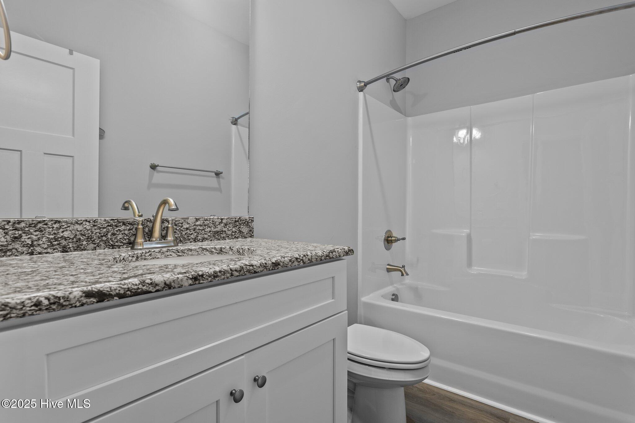 810 Lighthorse Circle