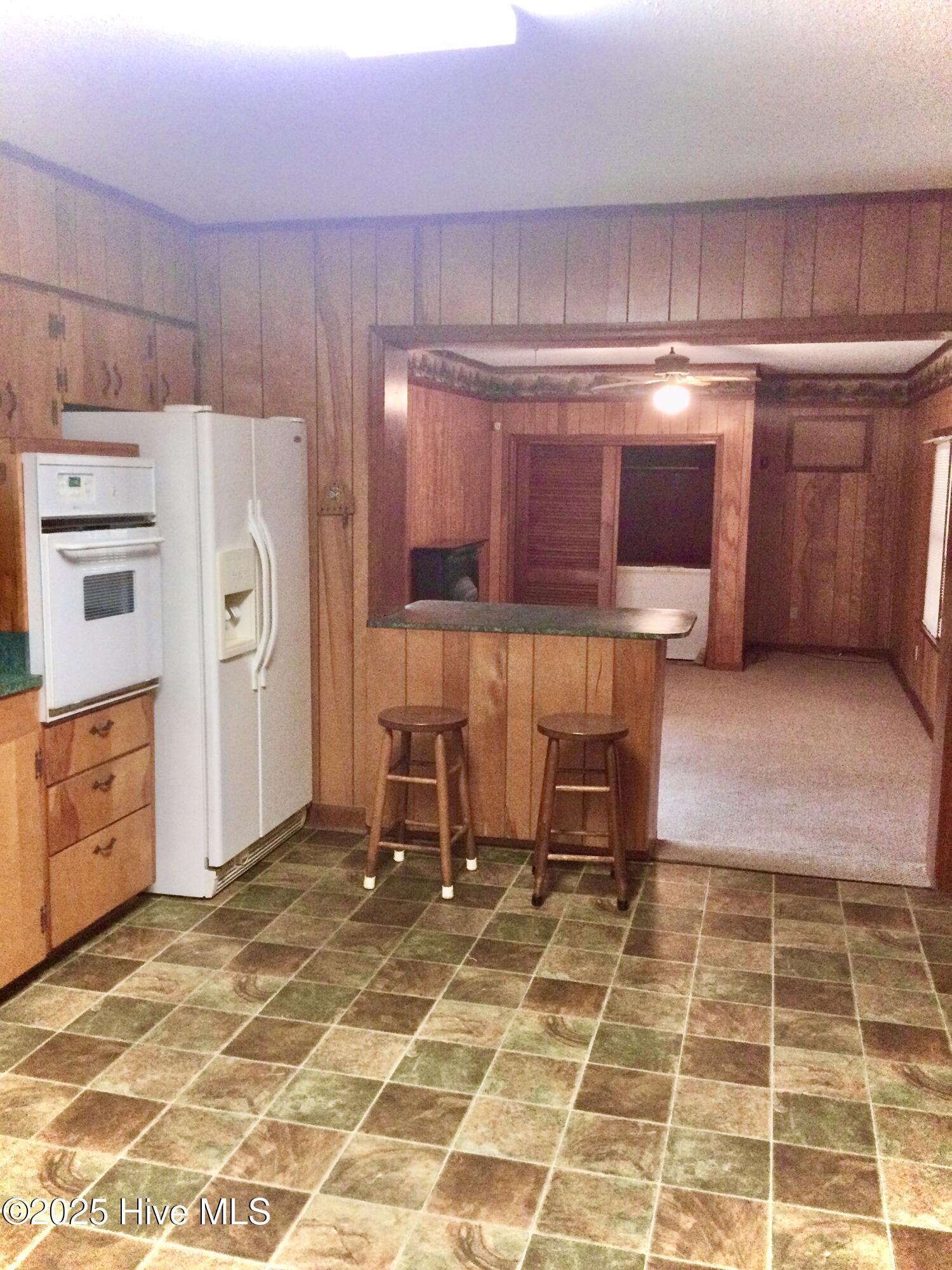 410 N Currant Street