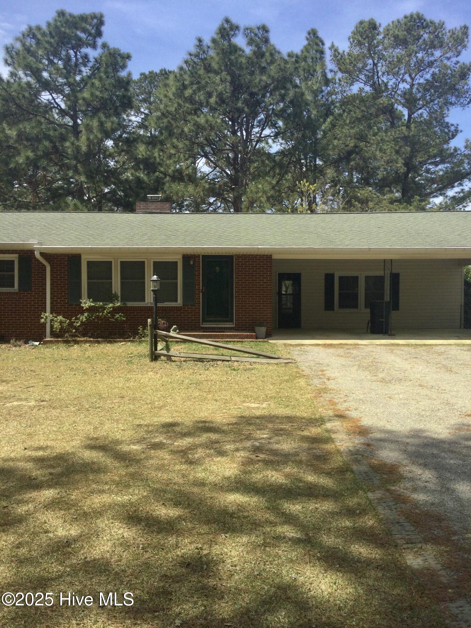 410 N Currant Street