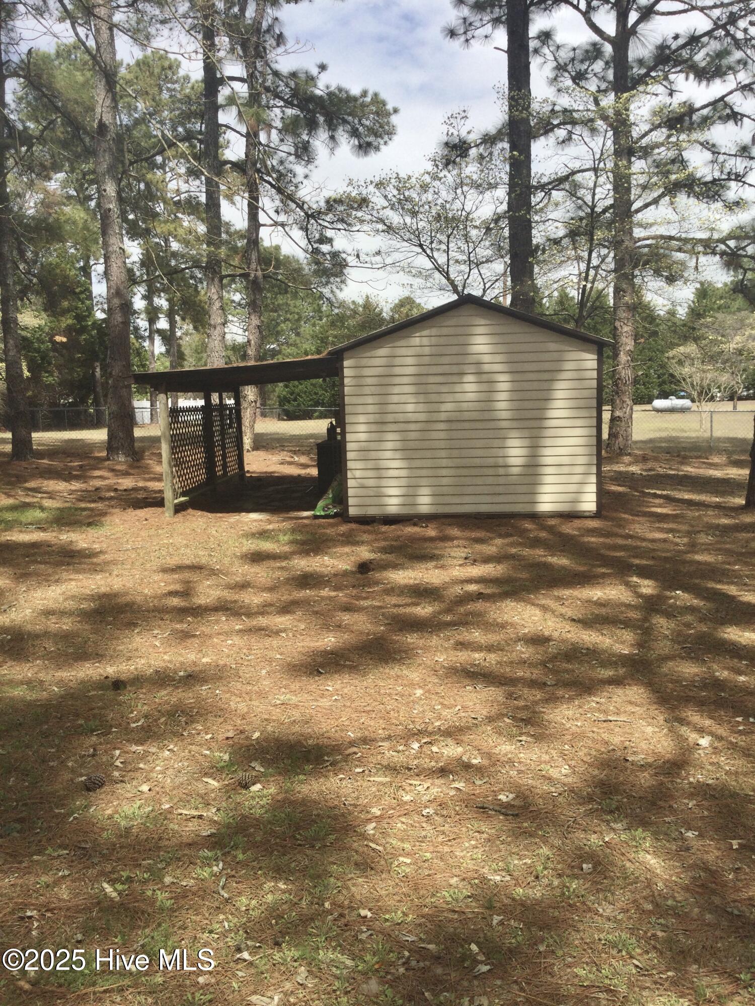 410 N Currant Street