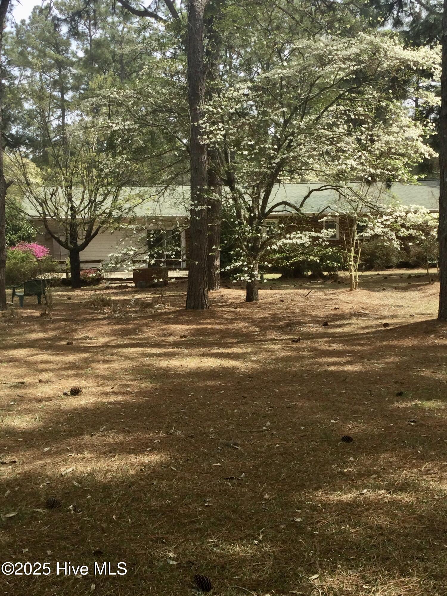 410 N Currant Street