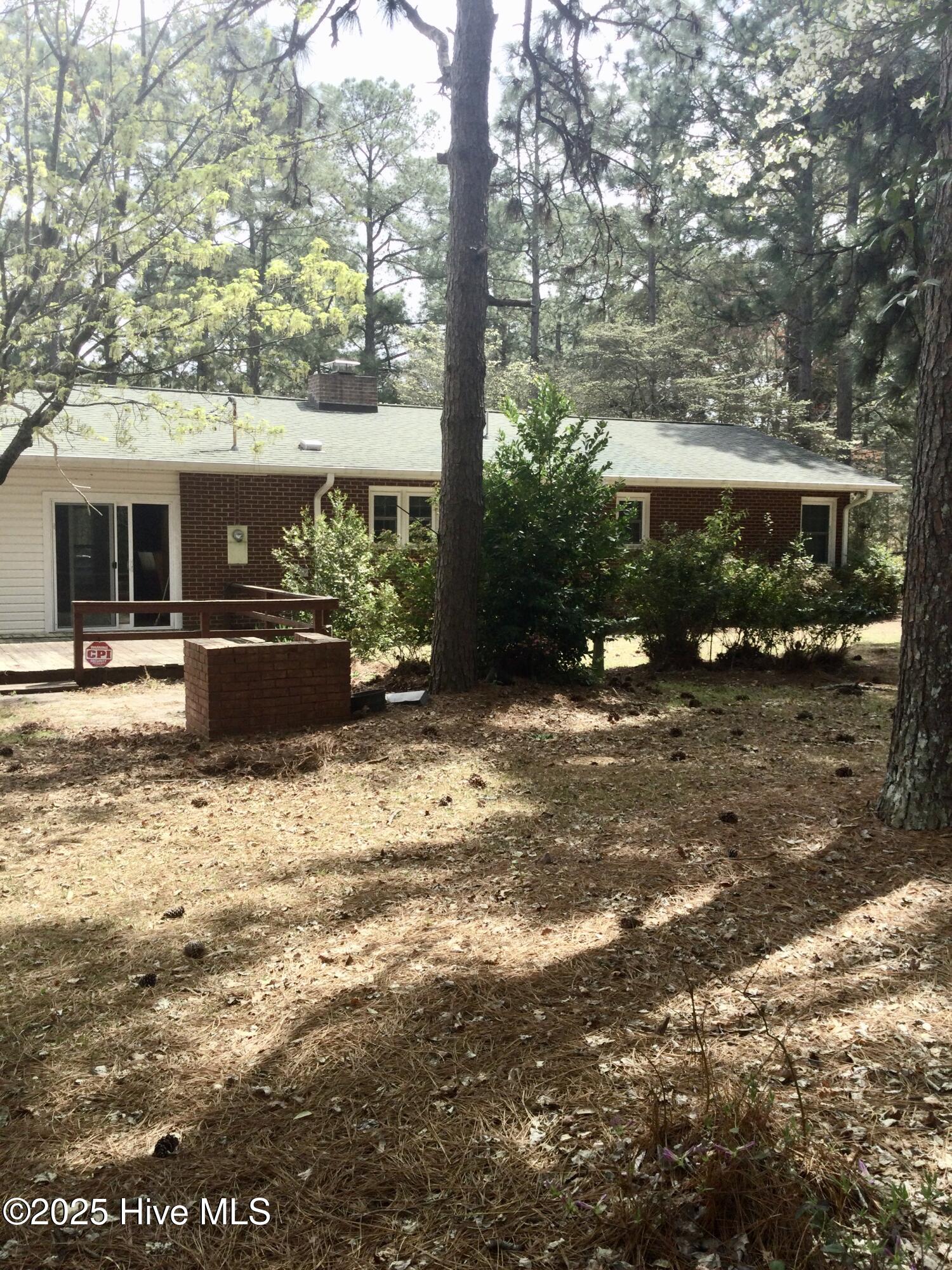 410 N Currant Street