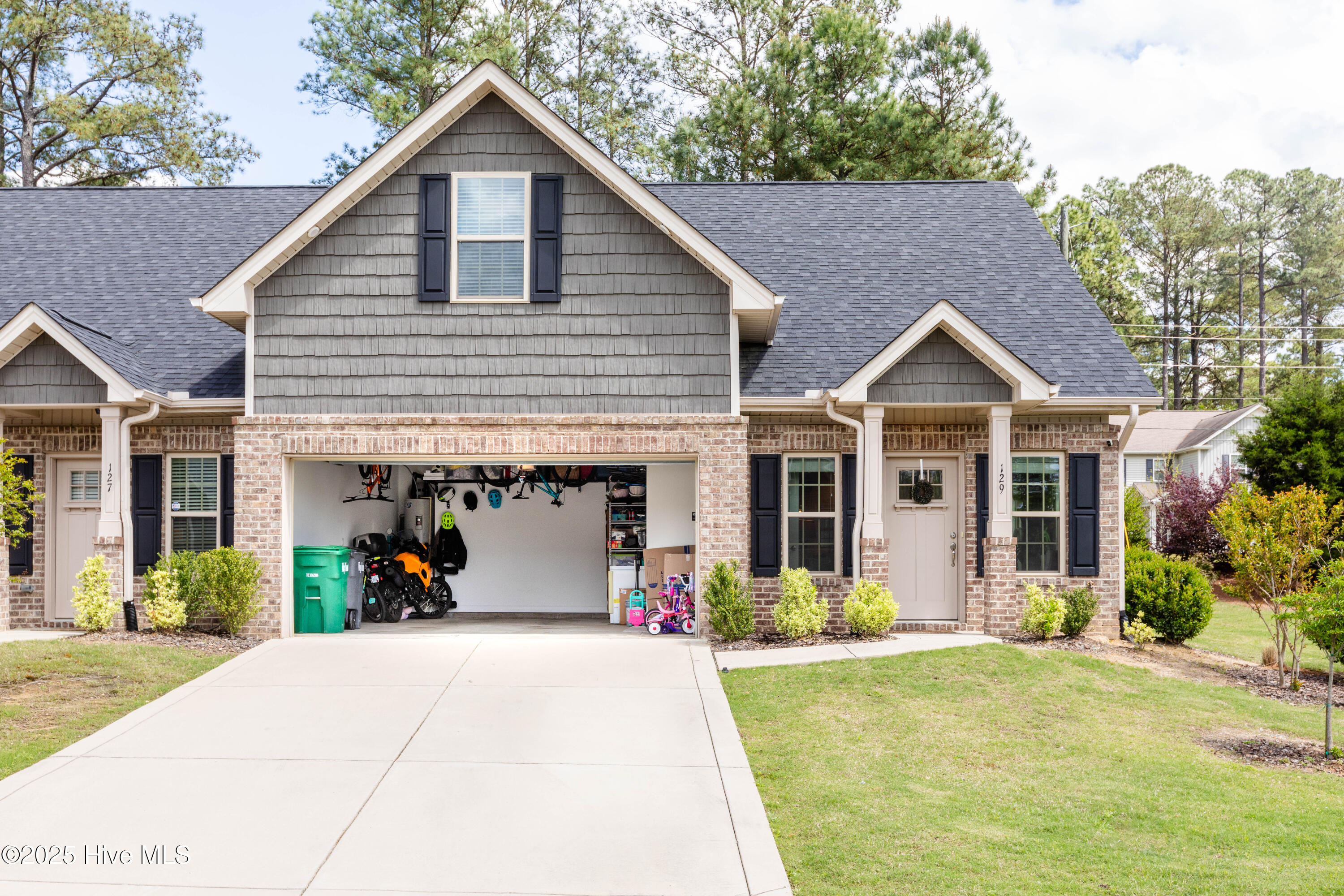 129 Lark Drive
