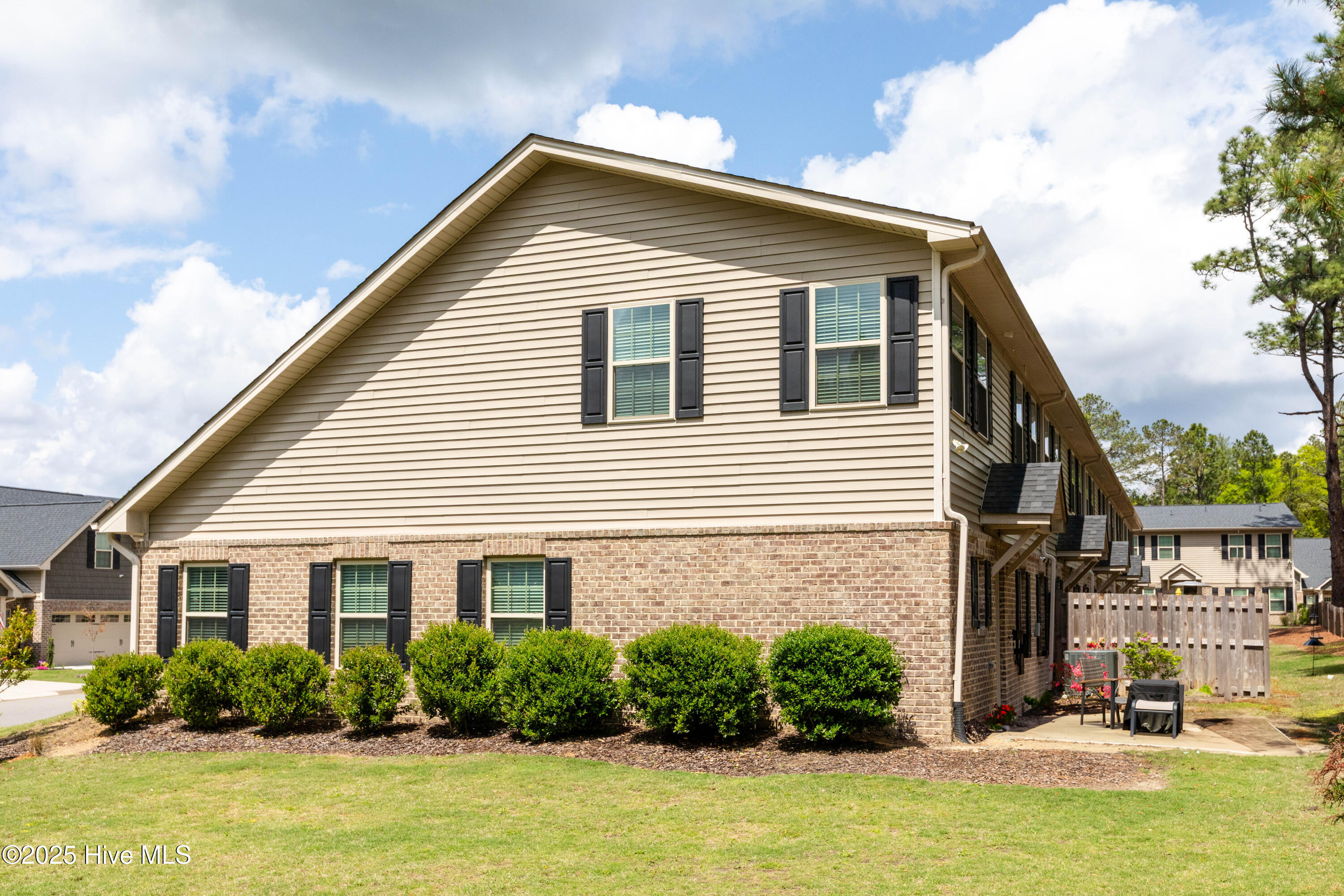 129 Lark Drive
