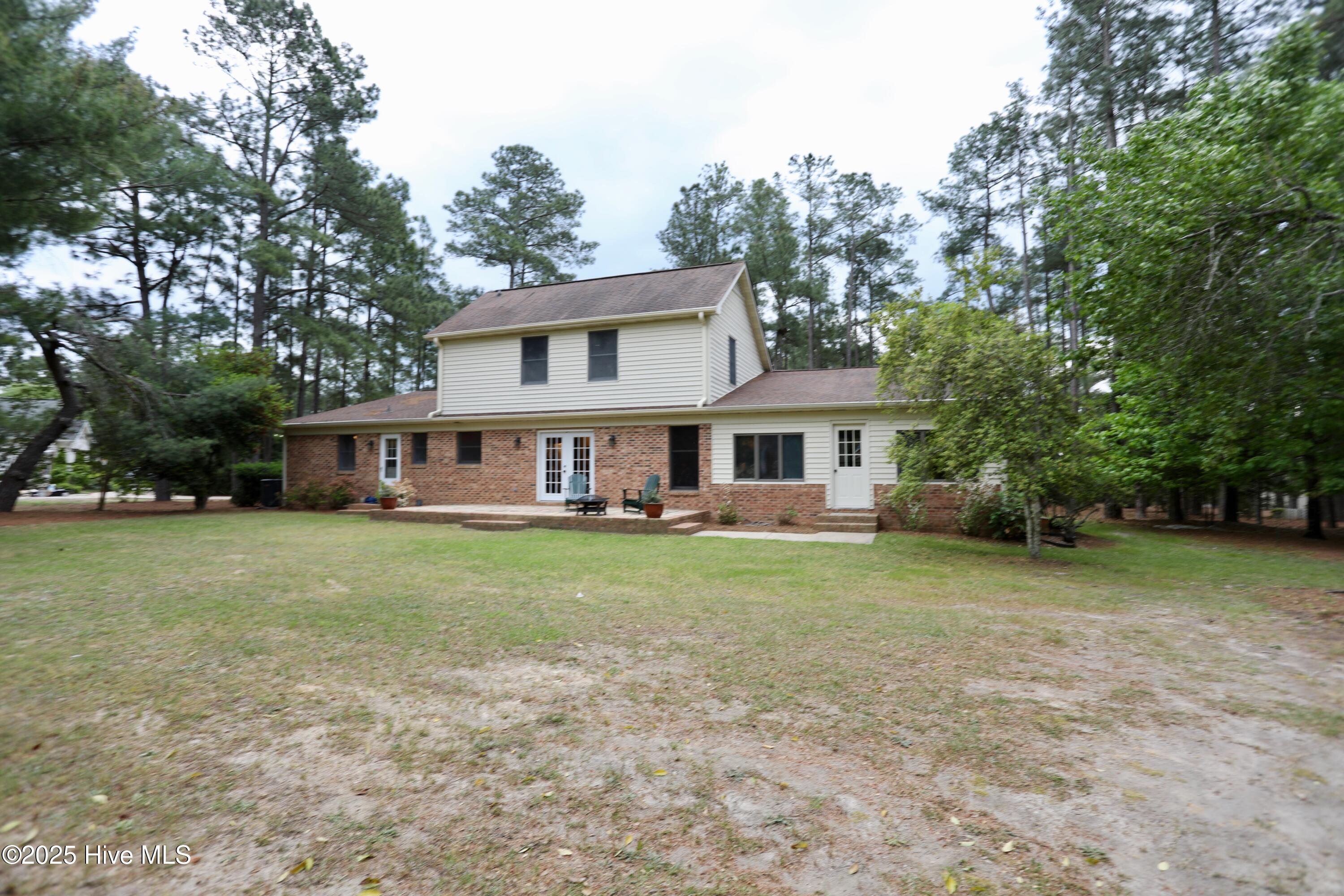 17 Cardinal Drive
