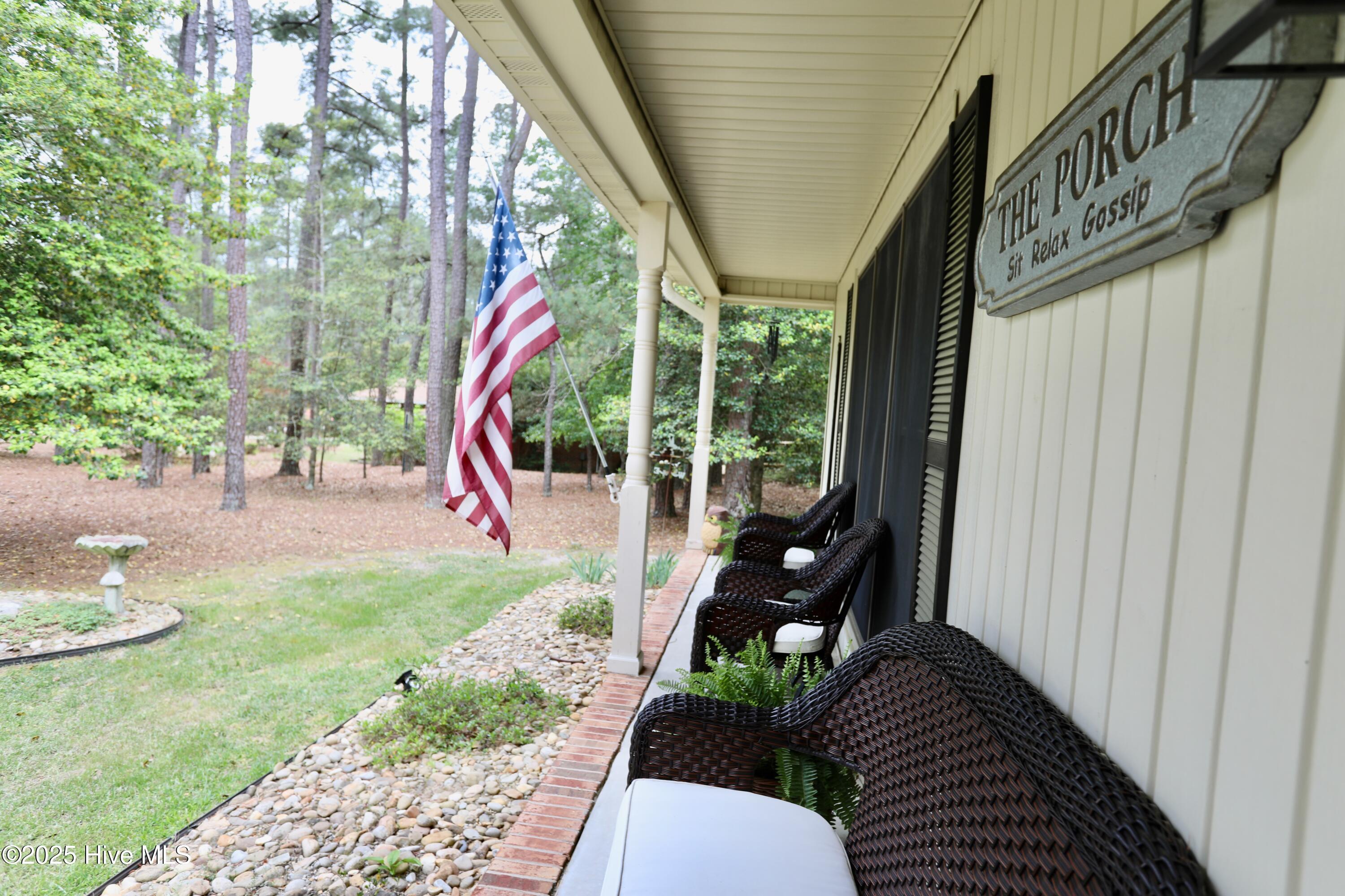 17 Cardinal Drive