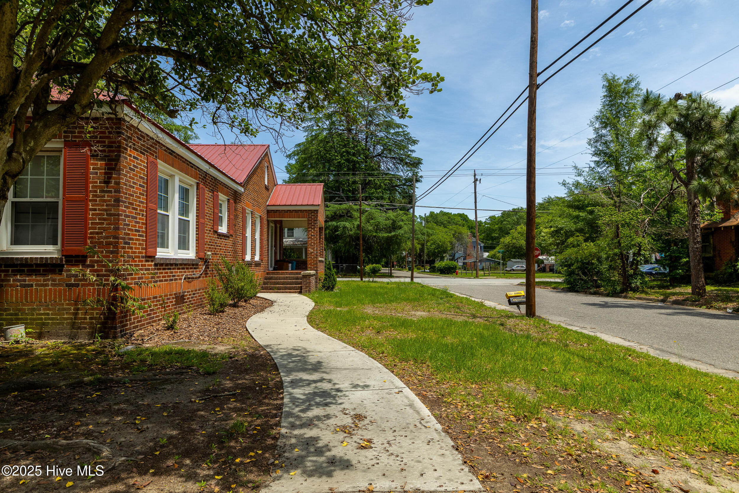 503 Spring Street
