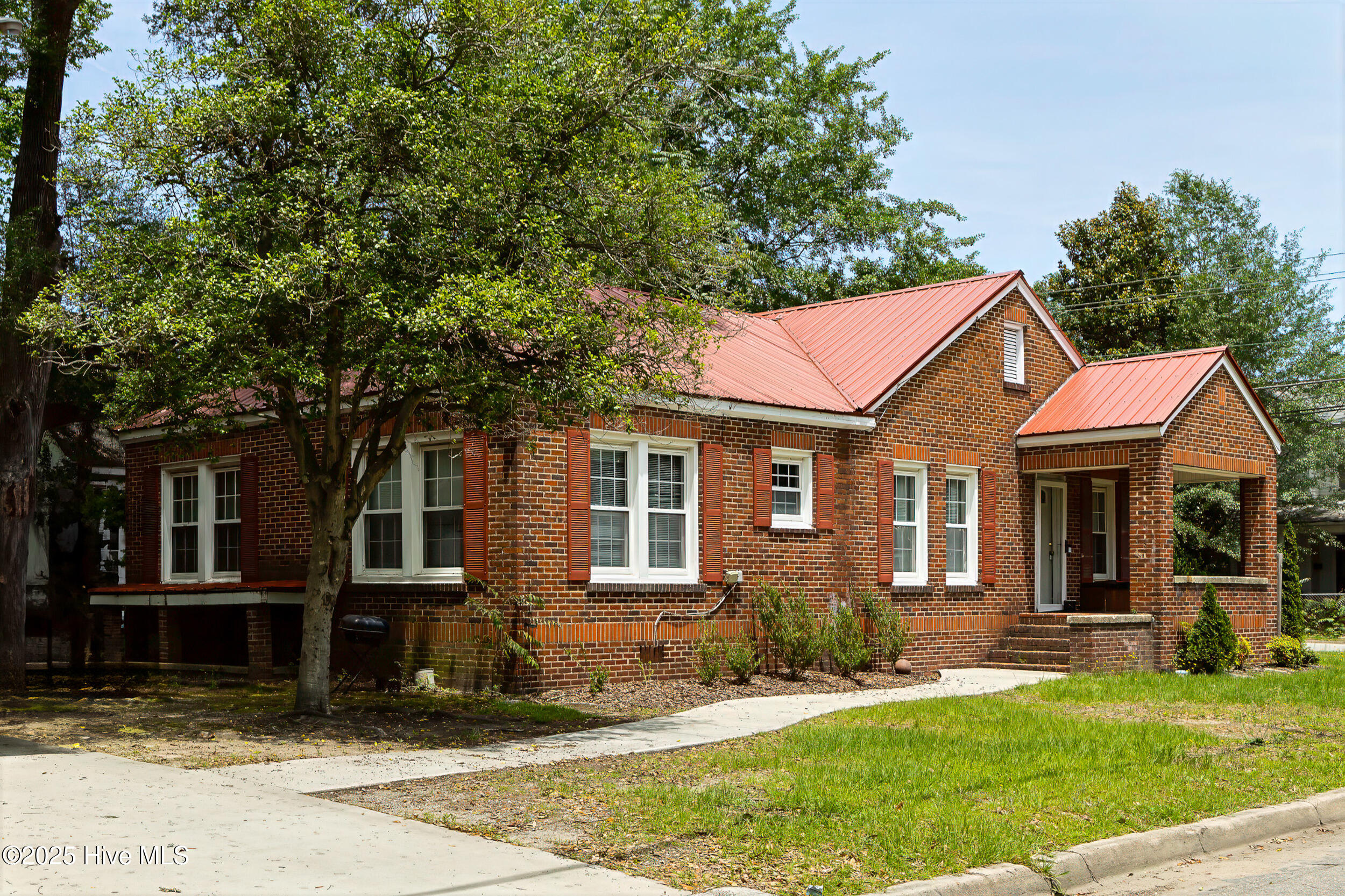 503 Spring Street