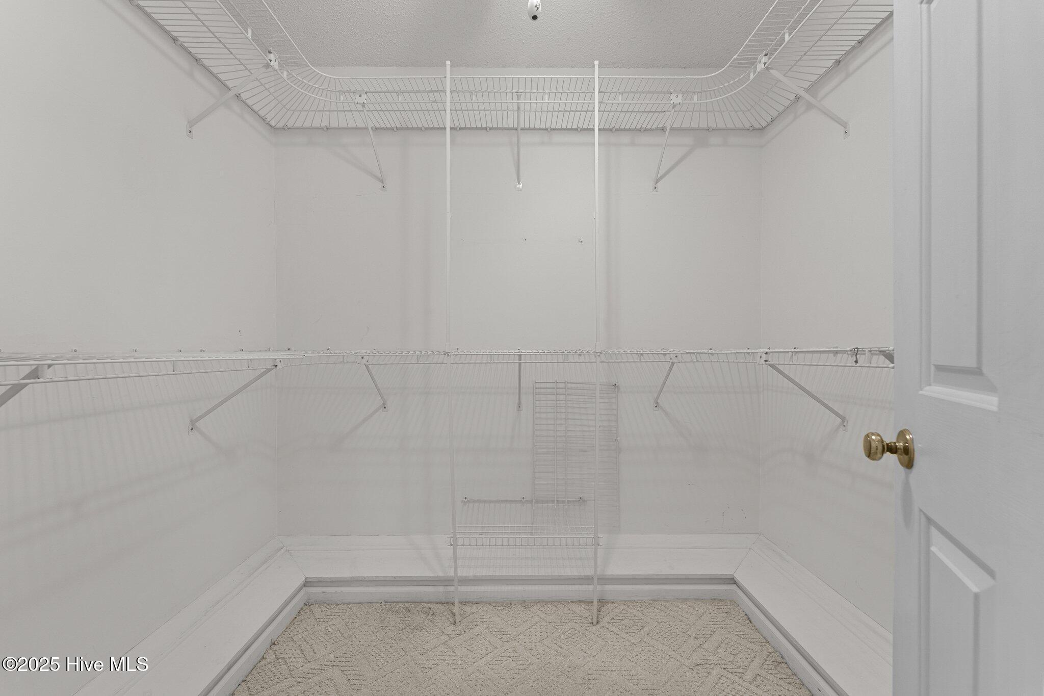 105 Lake Forest Drive