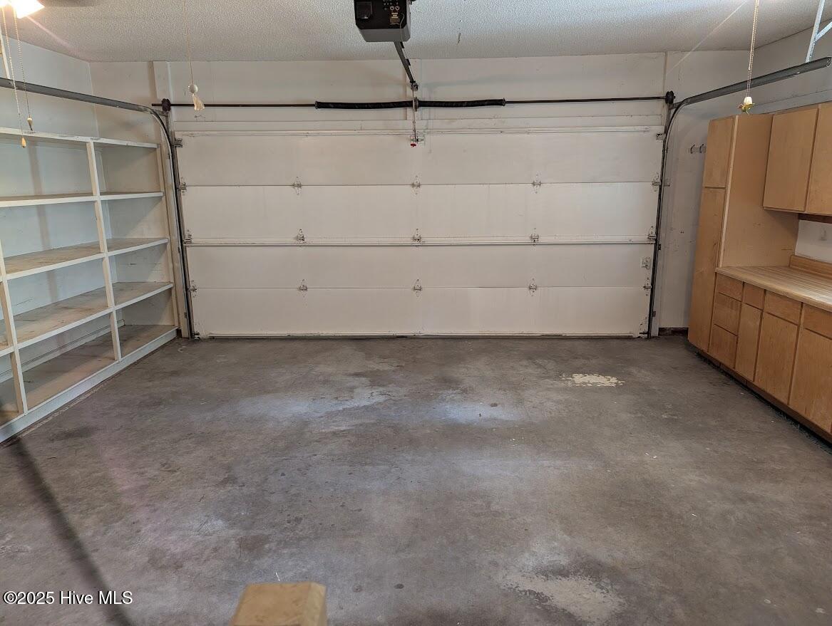 105 Lake Forest Drive