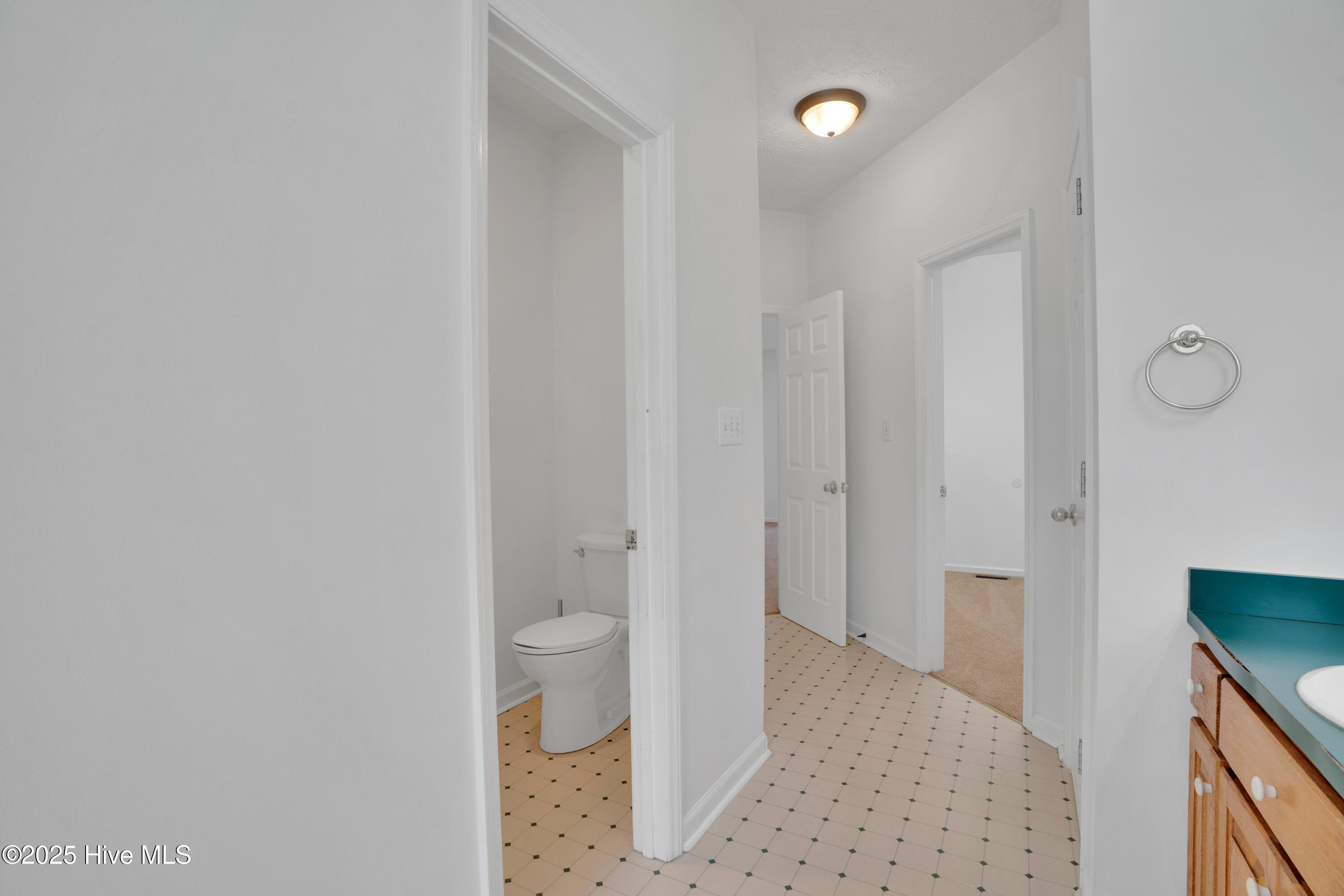 109 Country Club Drive