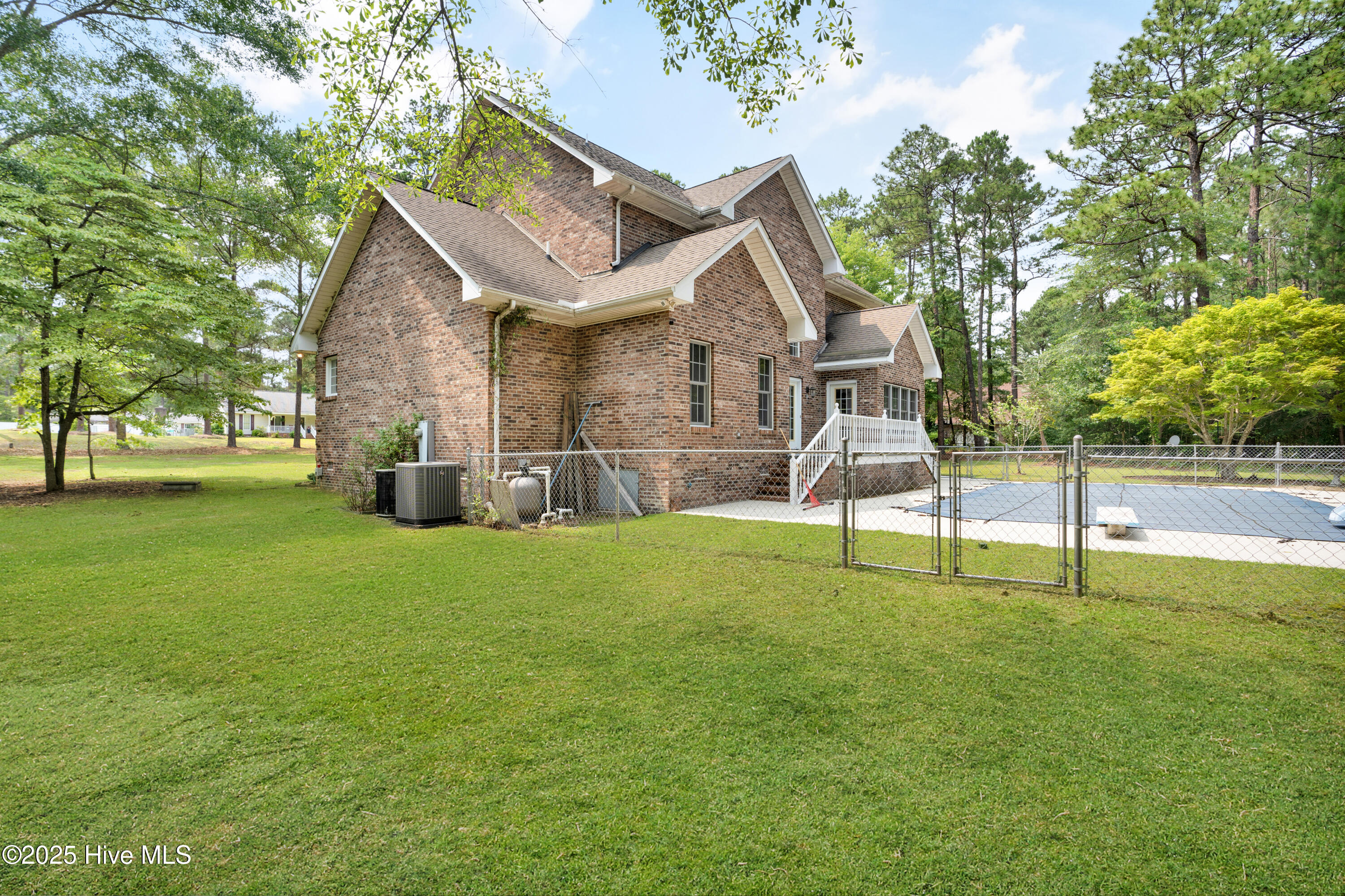 109 Country Club Drive