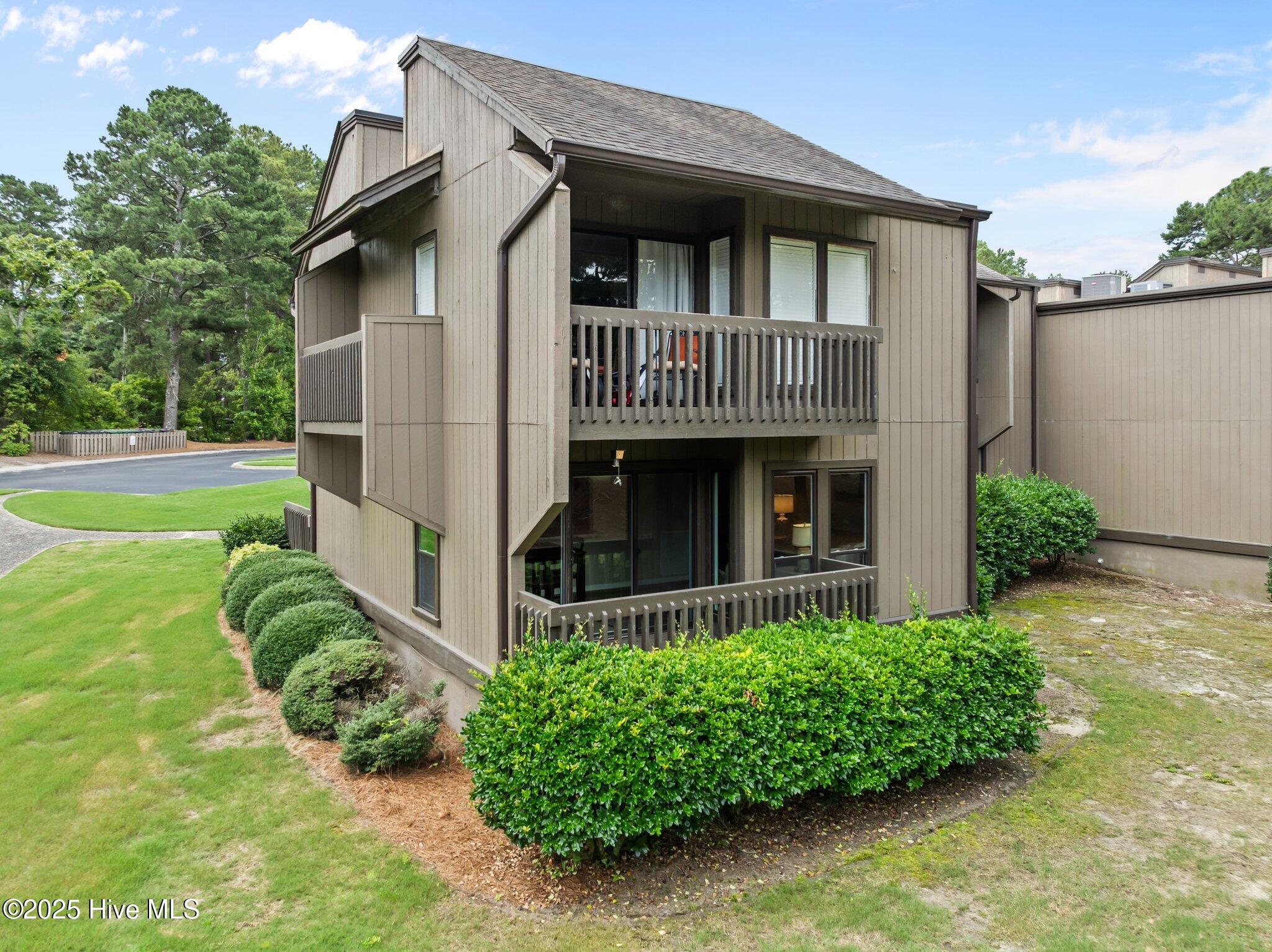 10 Pine Tree Road, 123