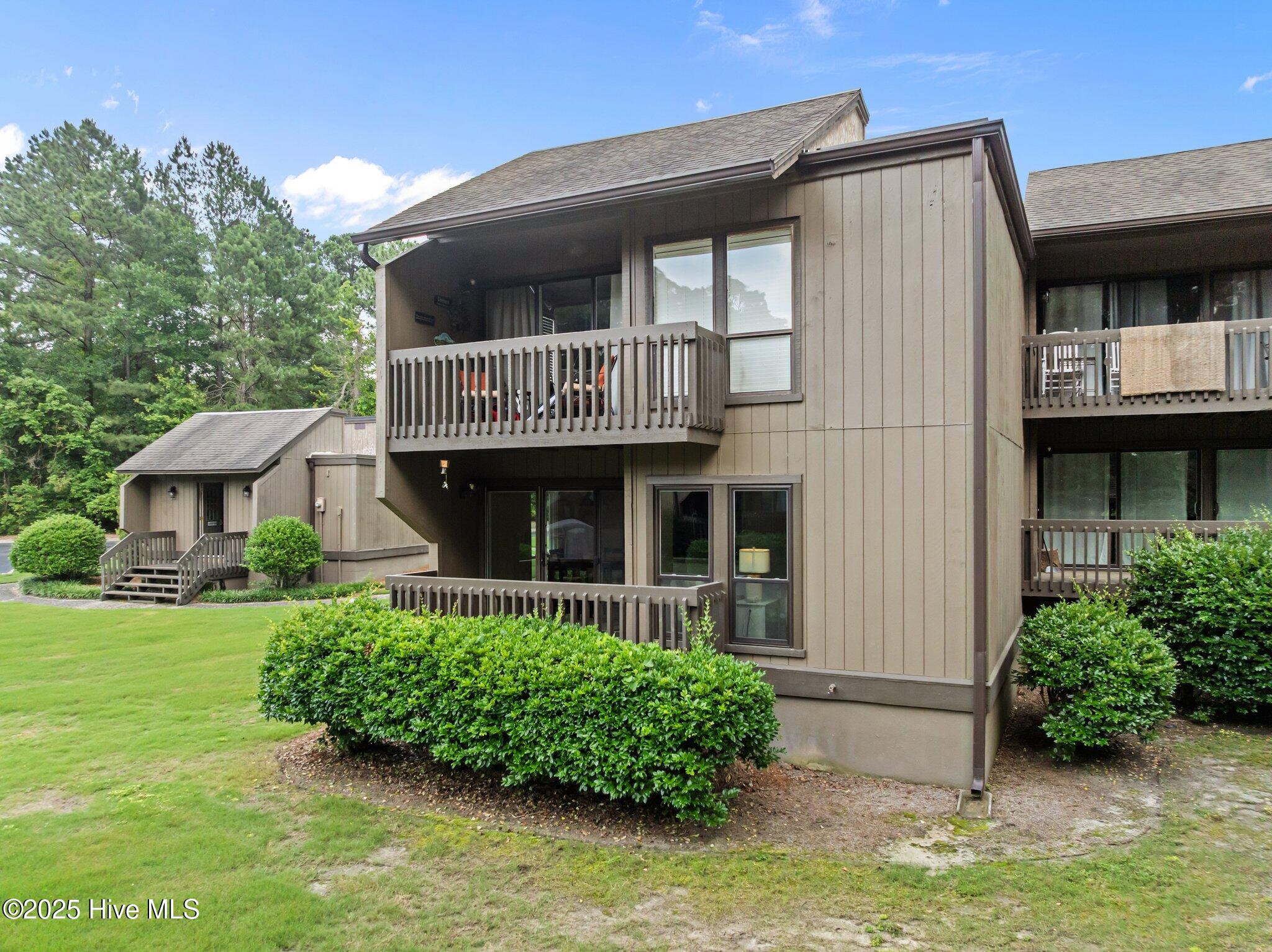 10 Pine Tree Road, 123