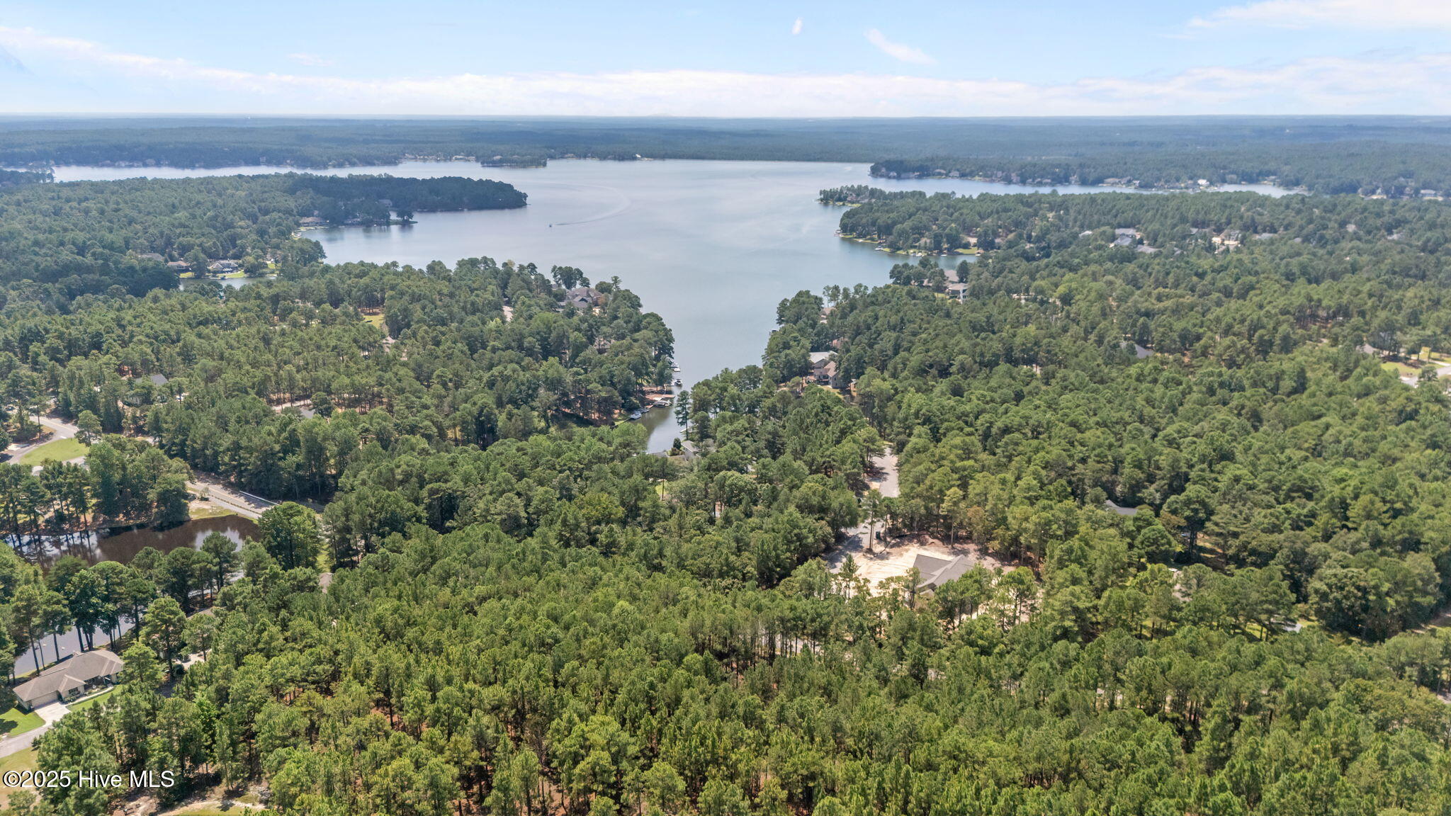 115 Lamplighter Lane