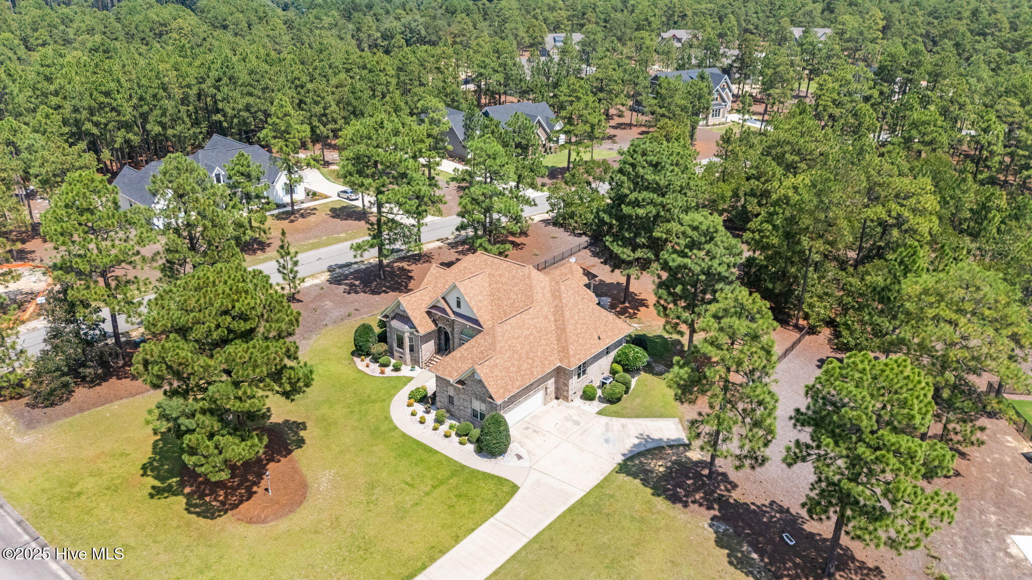 115 Lamplighter Lane