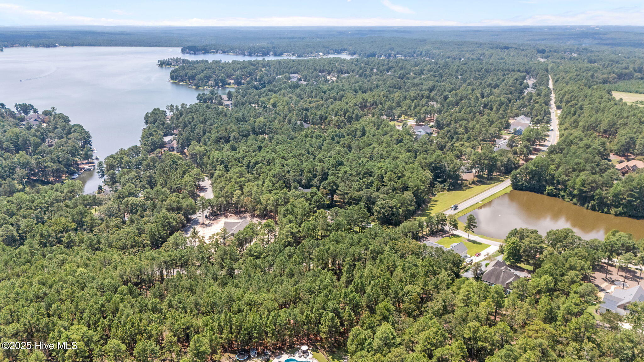 115 Lamplighter Lane