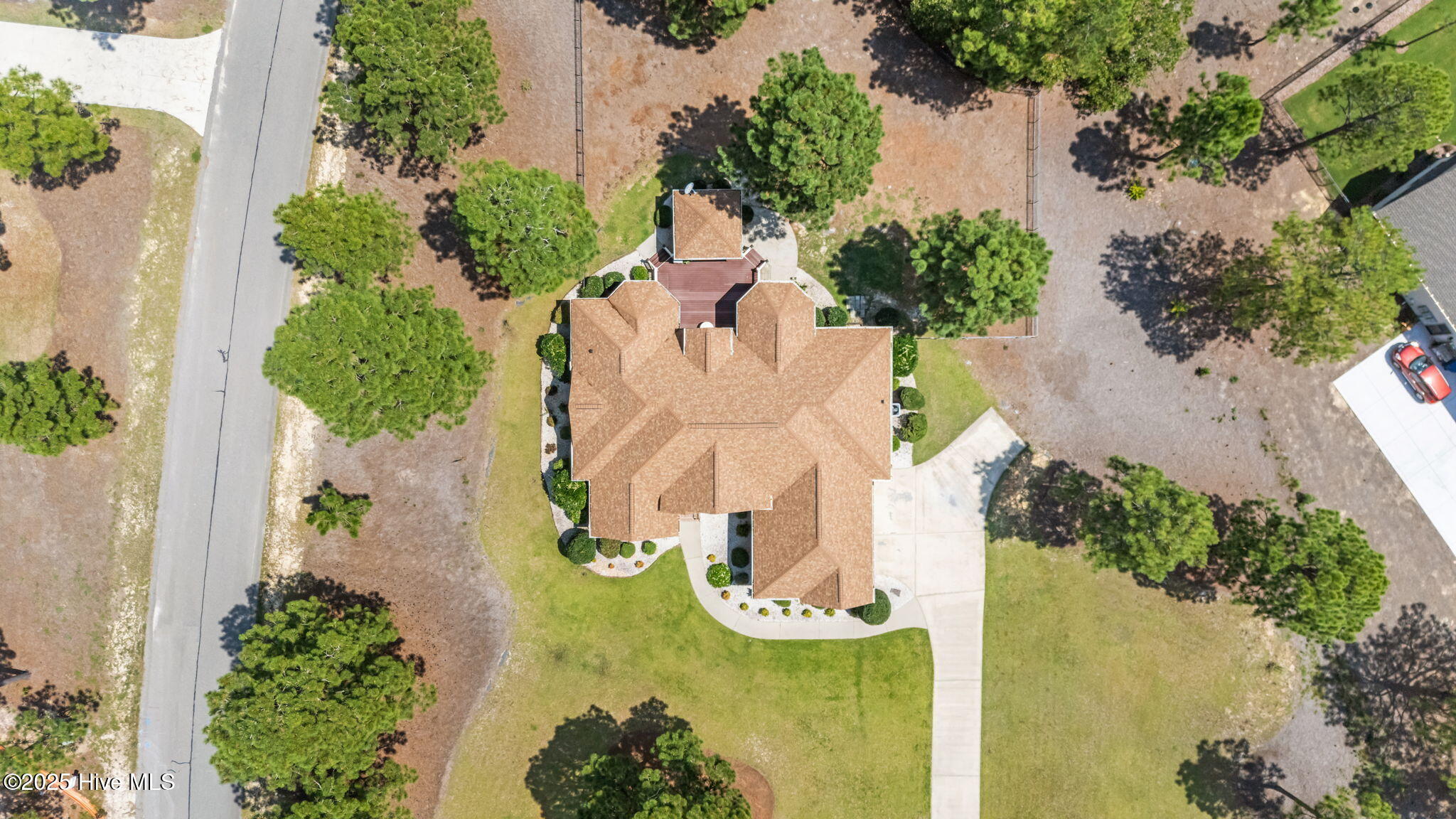 115 Lamplighter Lane