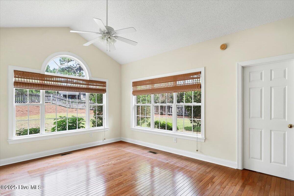 995 Monticello Drive