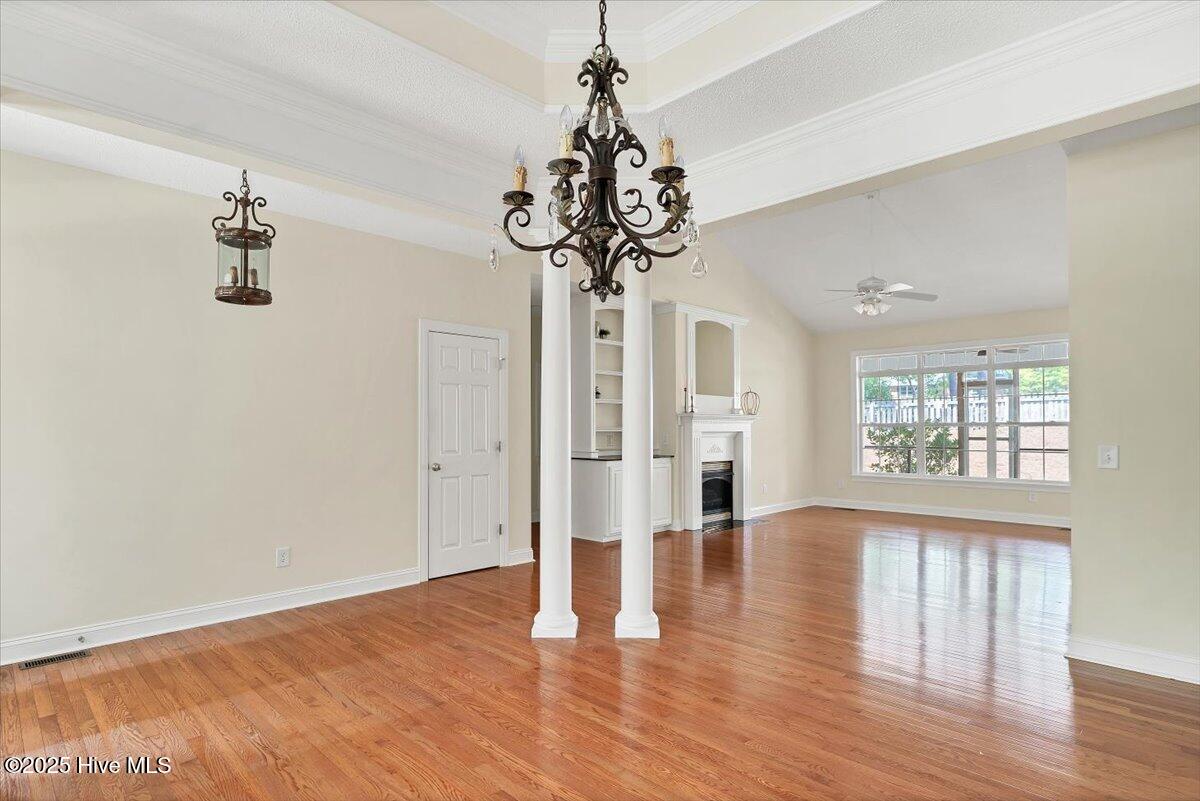 995 Monticello Drive