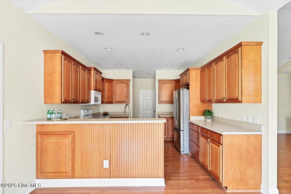 995 Monticello Drive