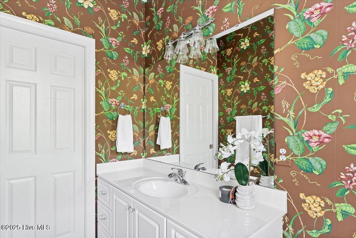 995 Monticello Drive