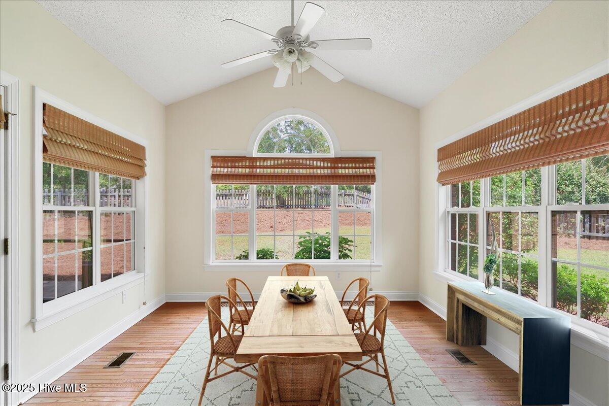 995 Monticello Drive