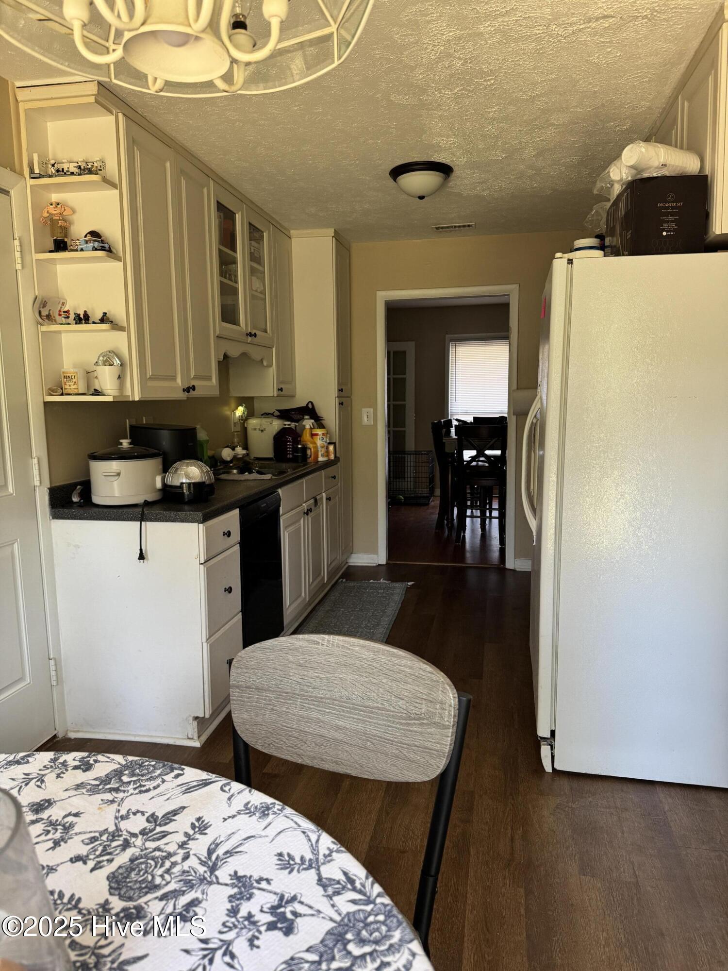 1128 Patrick Drive