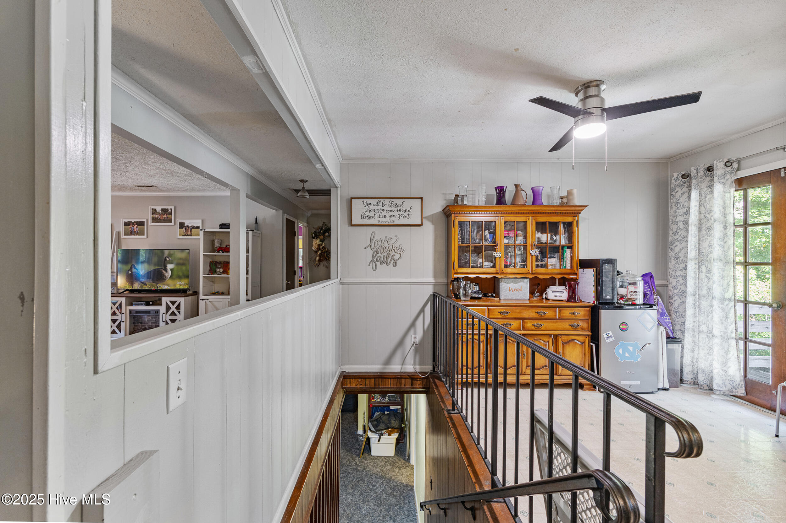 104 Edens Street