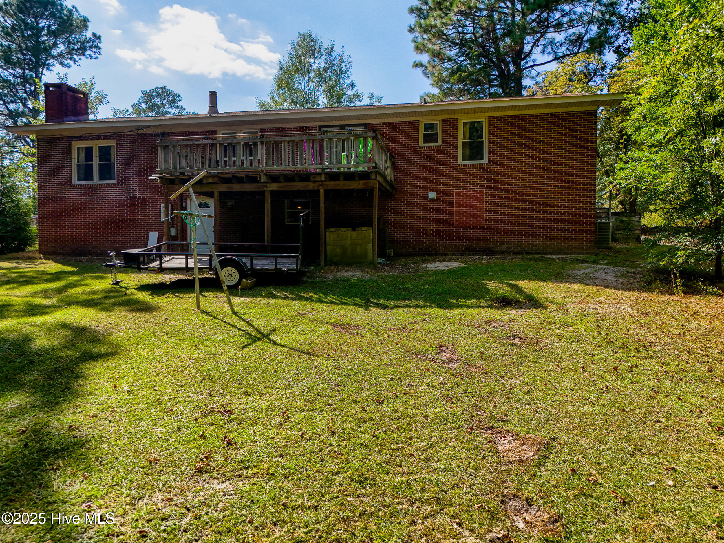 104 Edens Street