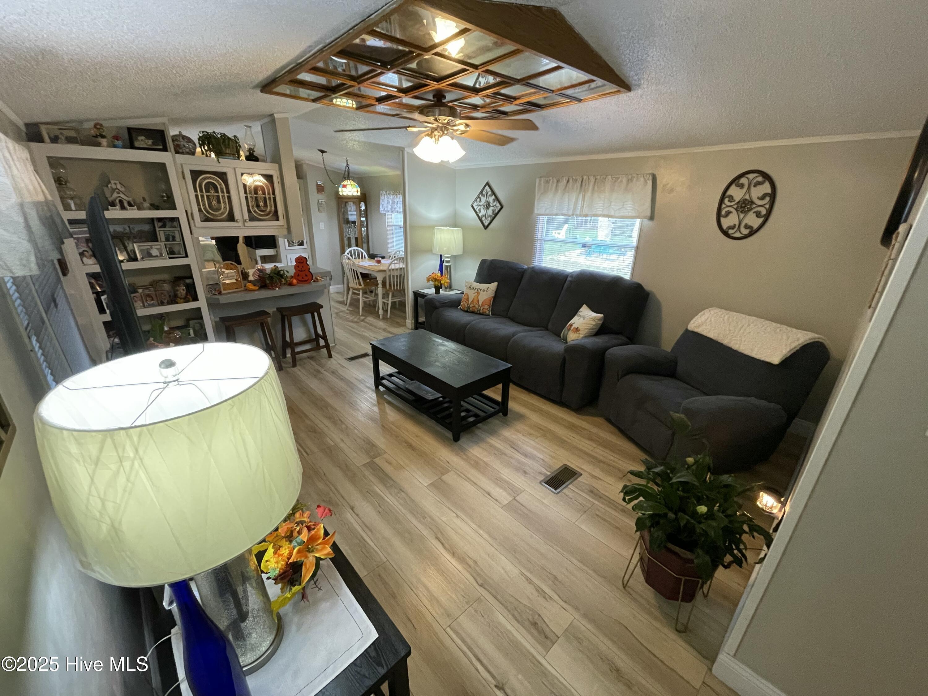 3473 Dolphin Drive SE