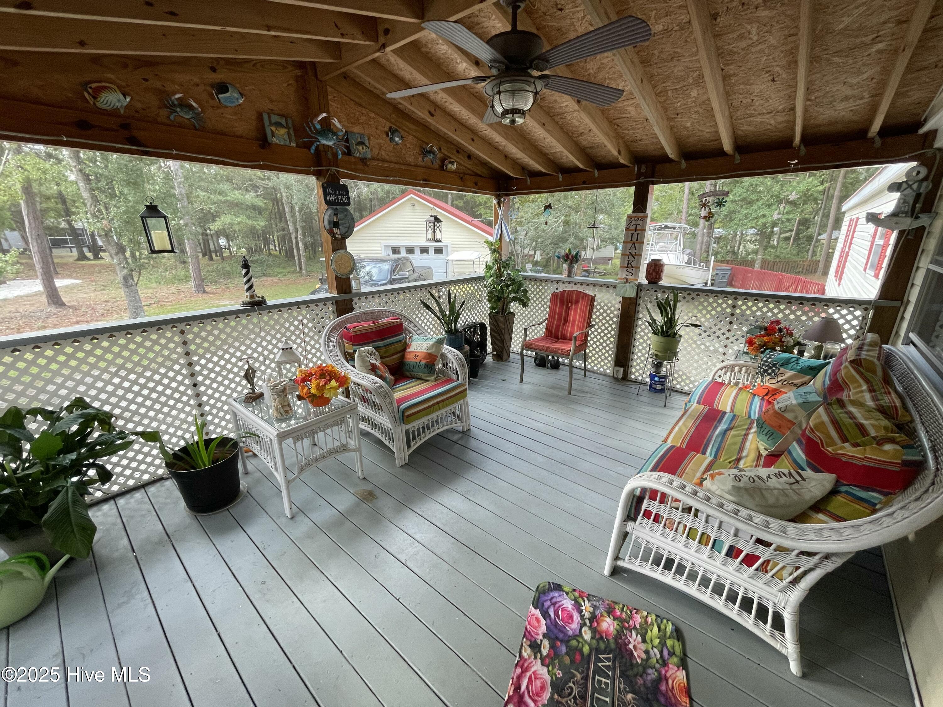 3473 Dolphin Drive SE