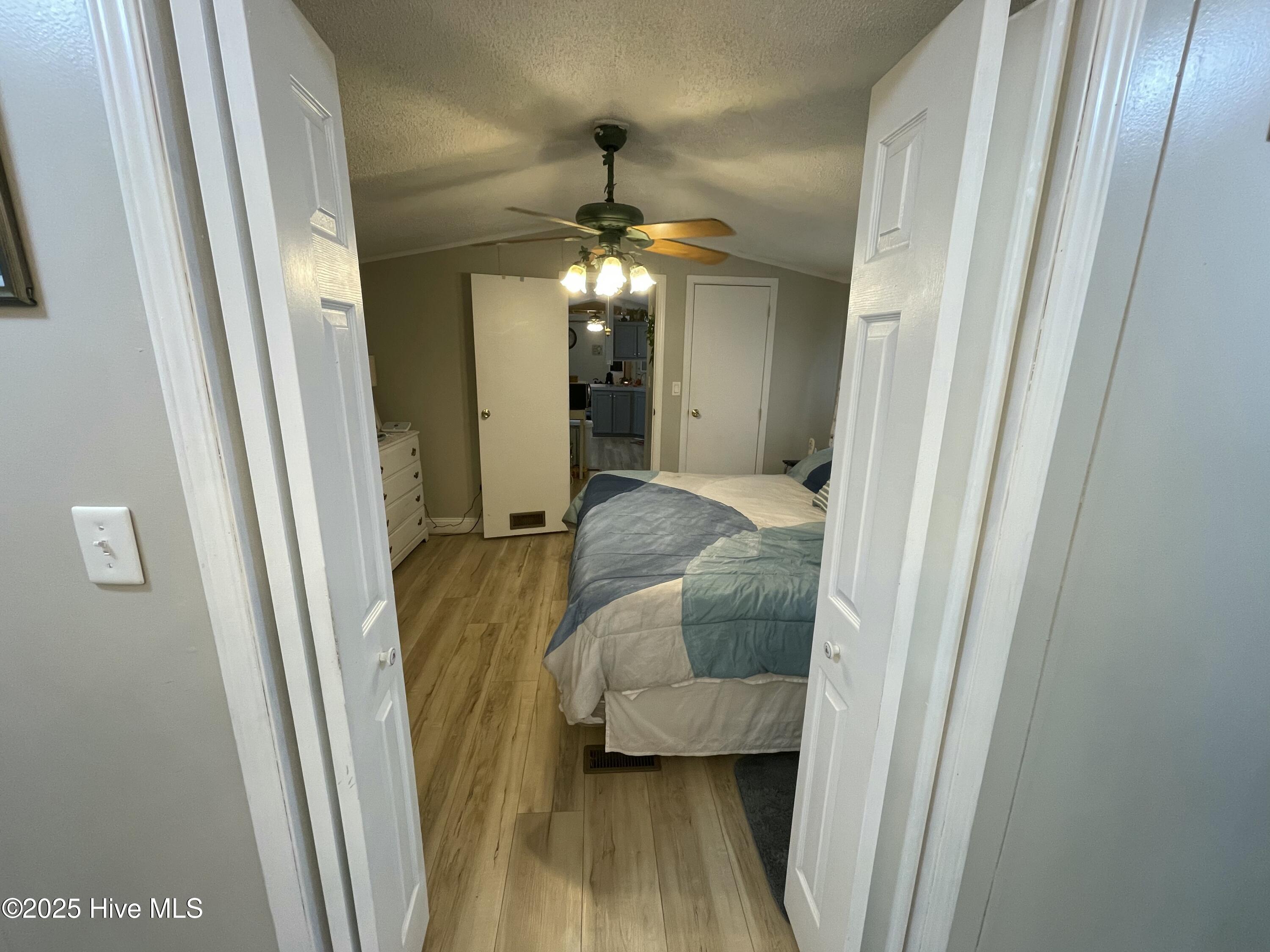 3473 Dolphin Drive SE