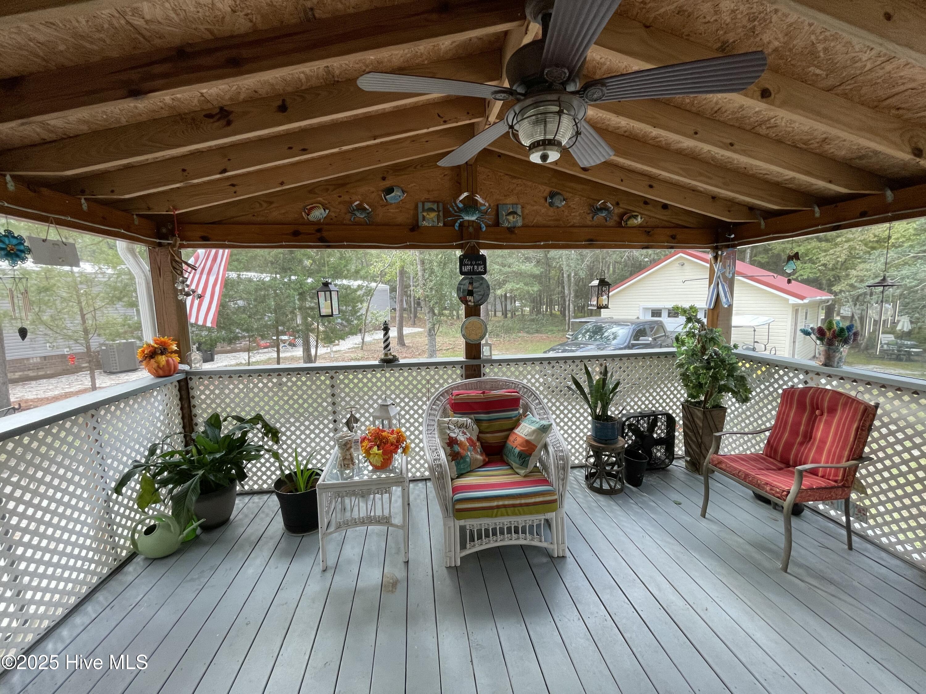 3473 Dolphin Drive SE