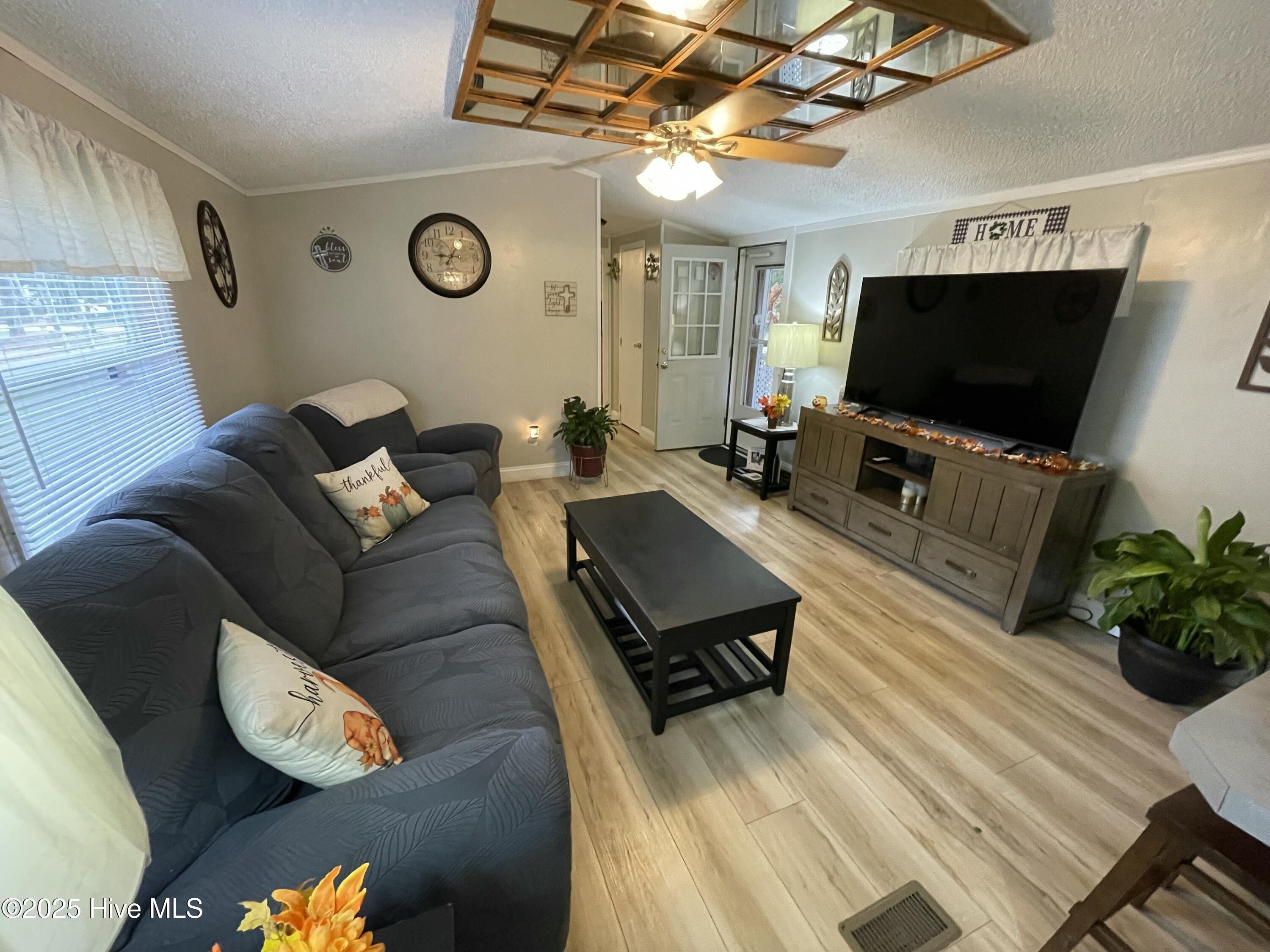 3473 Dolphin Drive SE