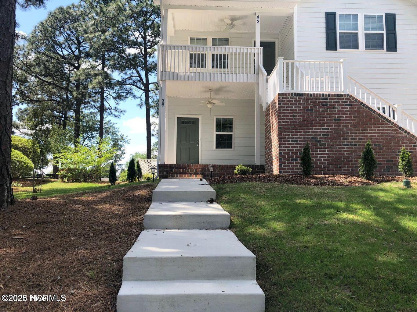 32 N Knoll Road